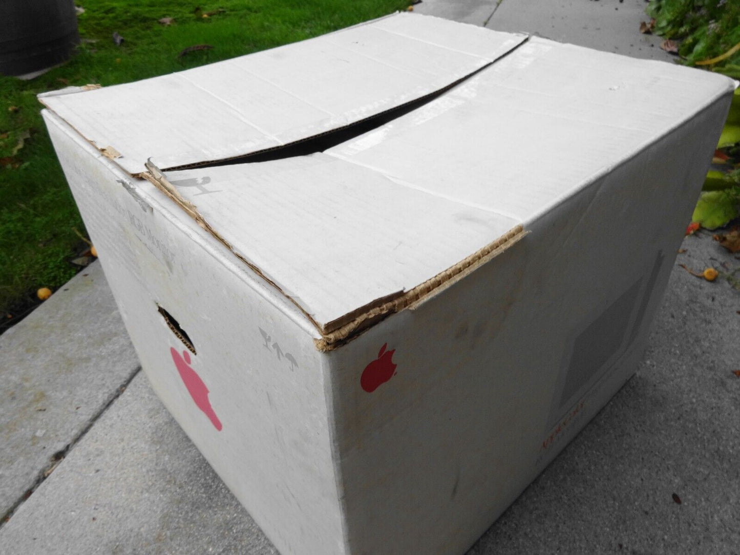 Vintage Apple Macintosh IIci Mac M5780 Computer, Monitor, Mouse, Keyboard