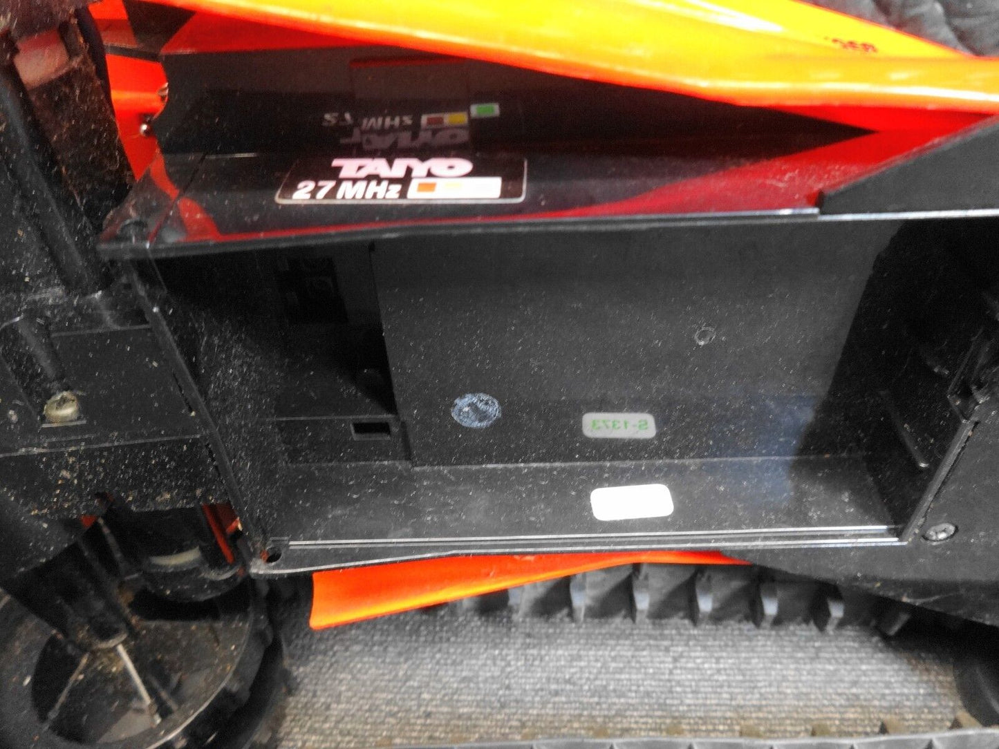 VINTAGE TYCO TAIYO FAST TRAXX 27 MHz R/C VEHICLE NO REMOTE *READ*