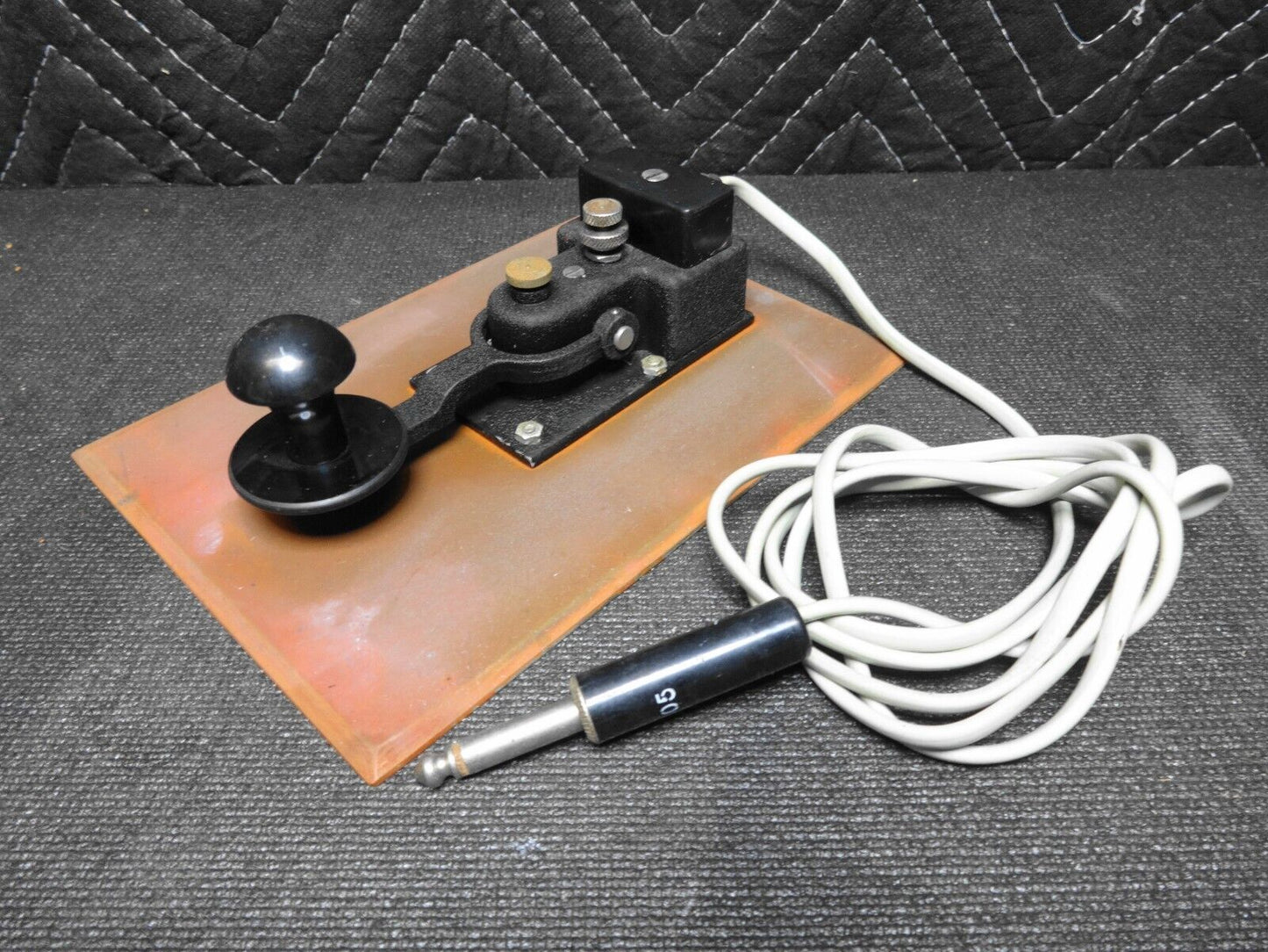 US Navy WW II Flameproof Telegraph Morse Code Key - CJB26003A