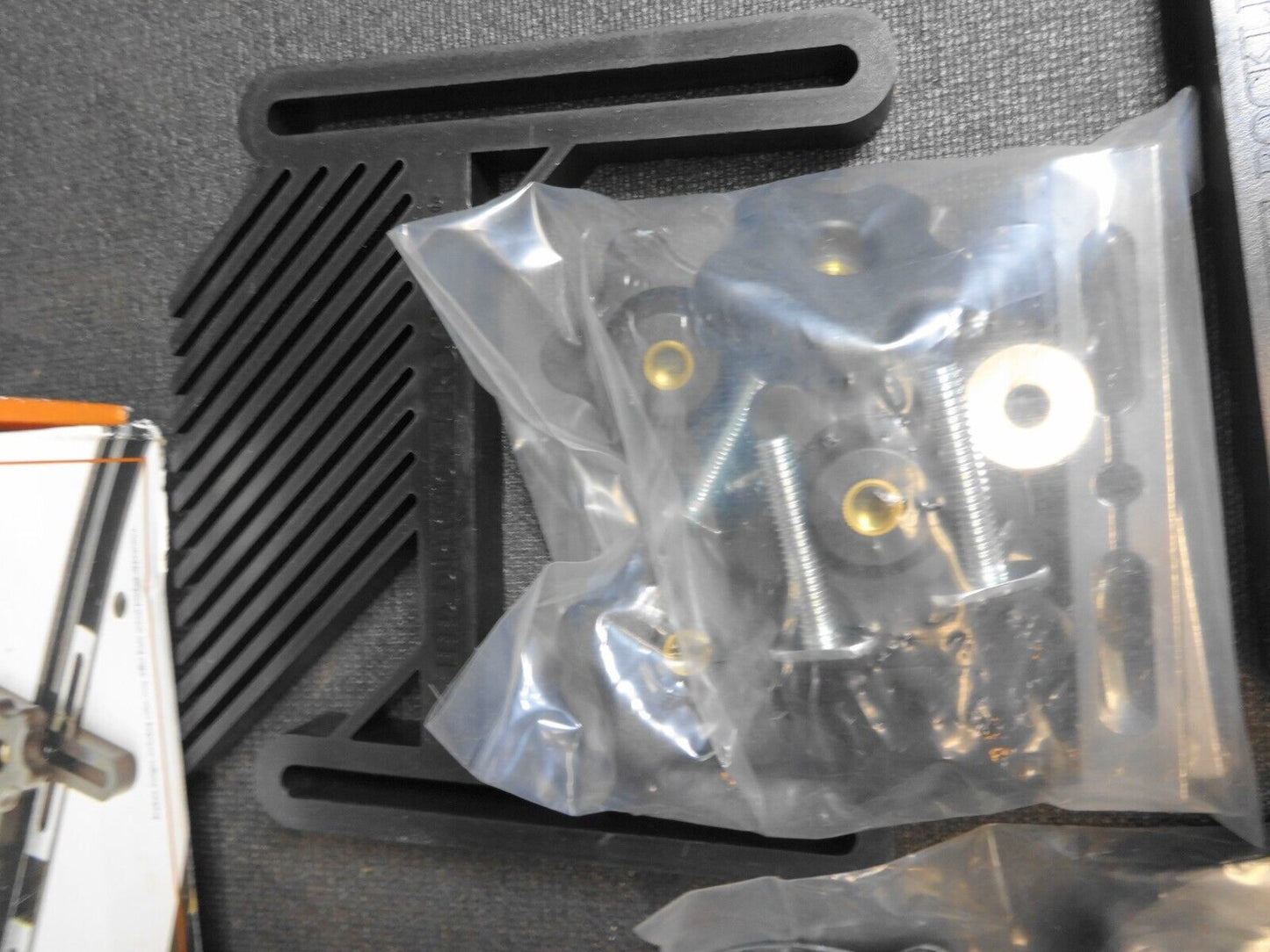 Rockler Standard Router Table 6-Piece Accessory Kit Feather Boards Inserts - New