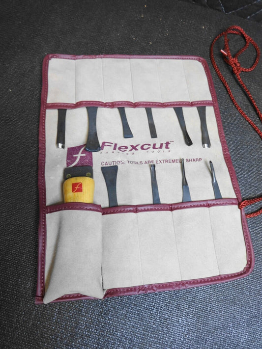 FLEXCUT 11-Piece Craft Wood Carving Set 10 blades - GOOD USED Condition SHARP
