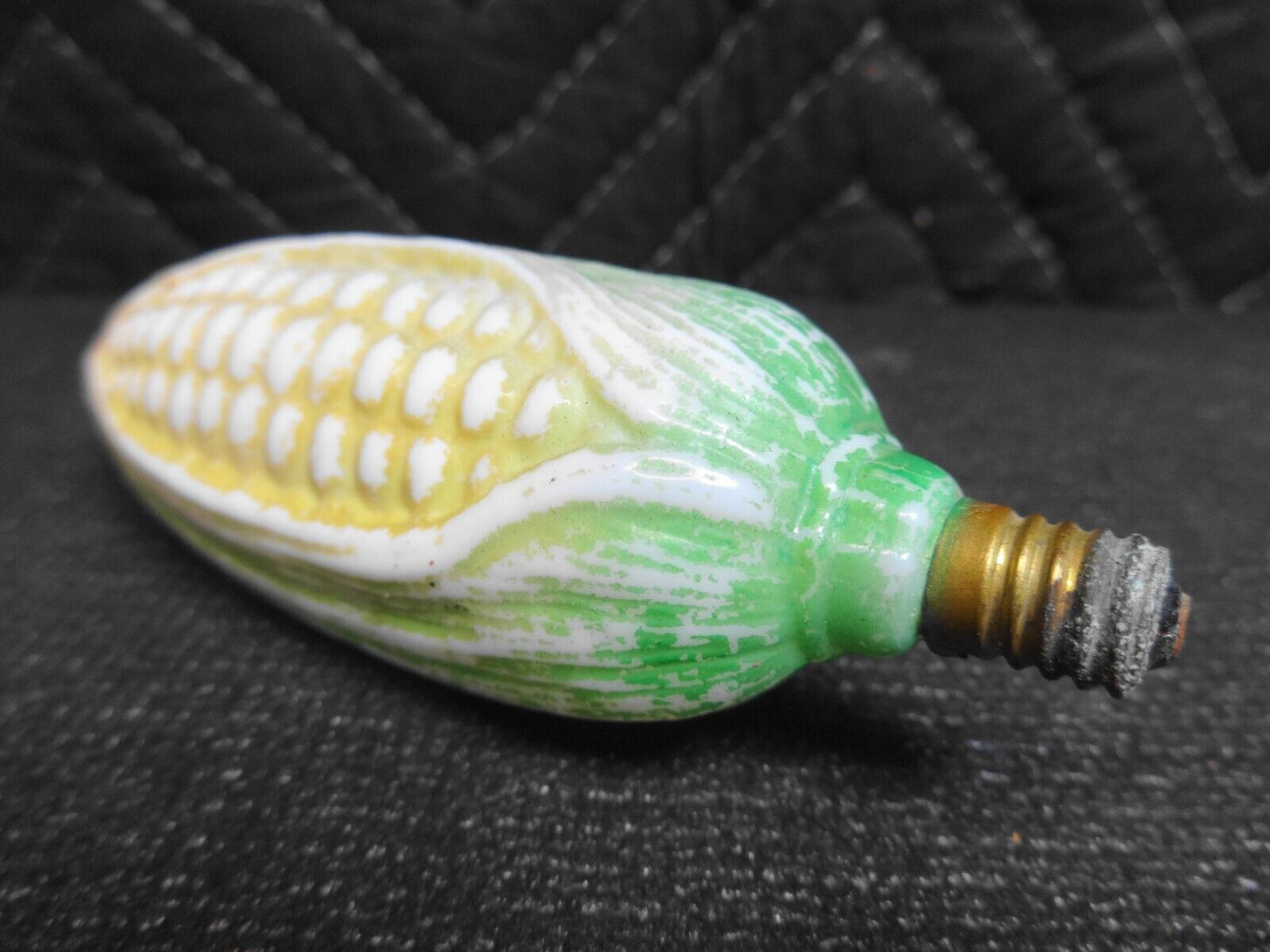 Vintage Milk Glass Figural Christmas Light Bulb Corn - Working