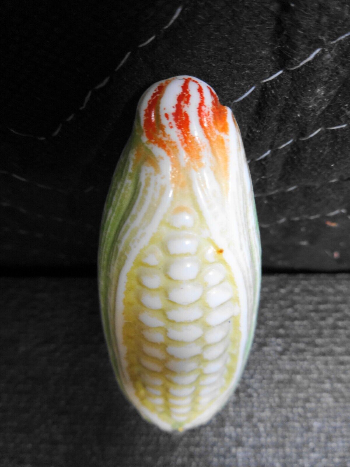 Vintage Milk Glass Figural Christmas Light Bulb Corn - Working