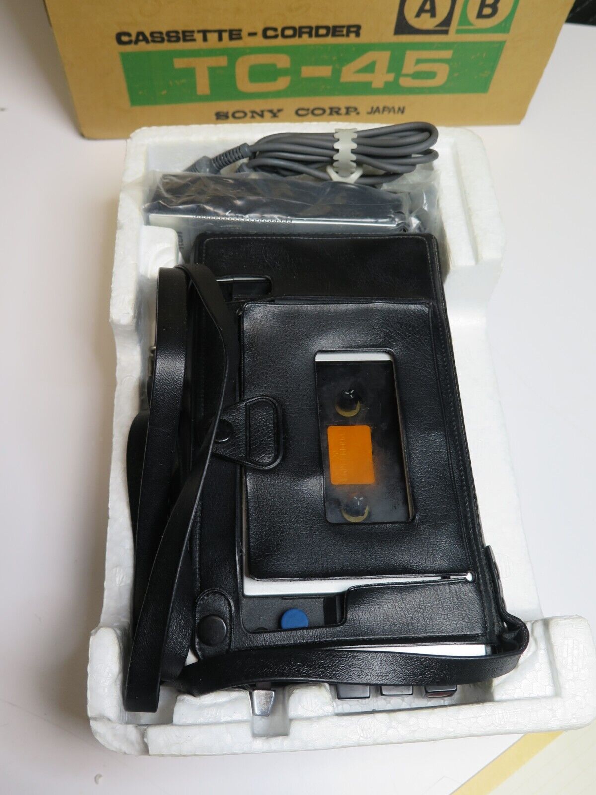 SONY TC-45 TAPE RECORDER CASSETTE PLAYER VINTAGE in Original Box w/ Manual