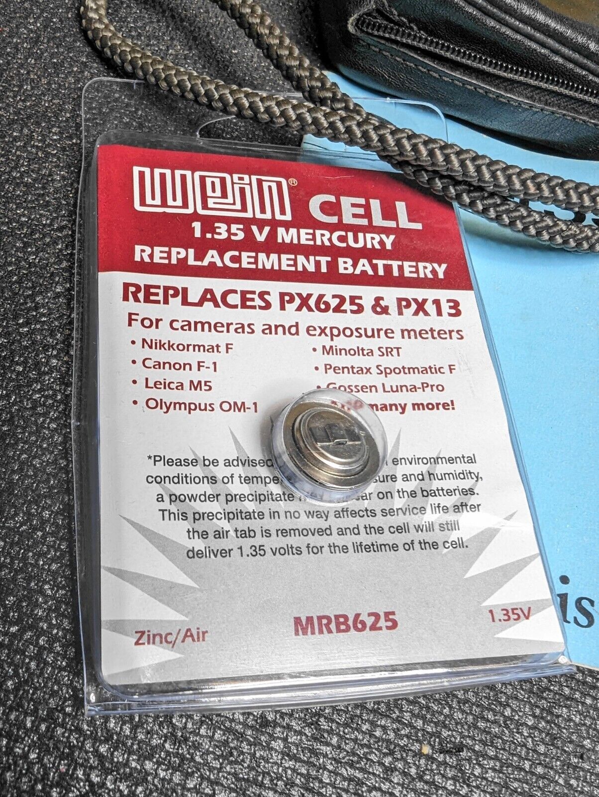 Rollei 35 Germany with 40mm f3.5 Tessar Lens - Box, Leather Pouch, Batt & Manual