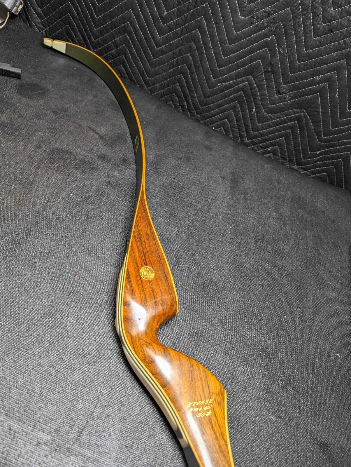 Vintage Bear Kodiak Hunter recurve bow. 60 inch LEFT HAND - 50#