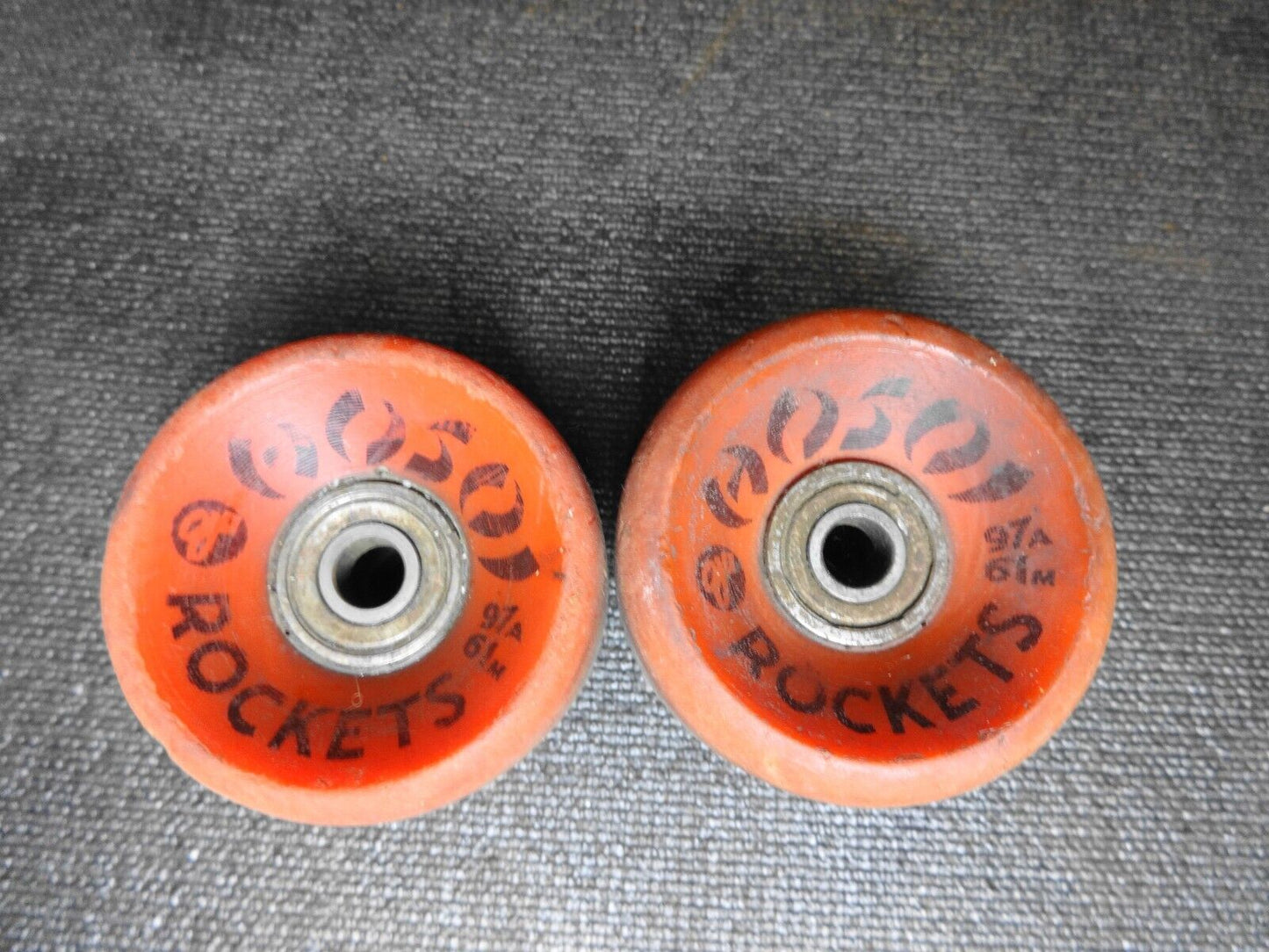 Vintage Santa Cruz OJII Hosoi Rockets Skateboard Wheels Red 61mm 97a 61m