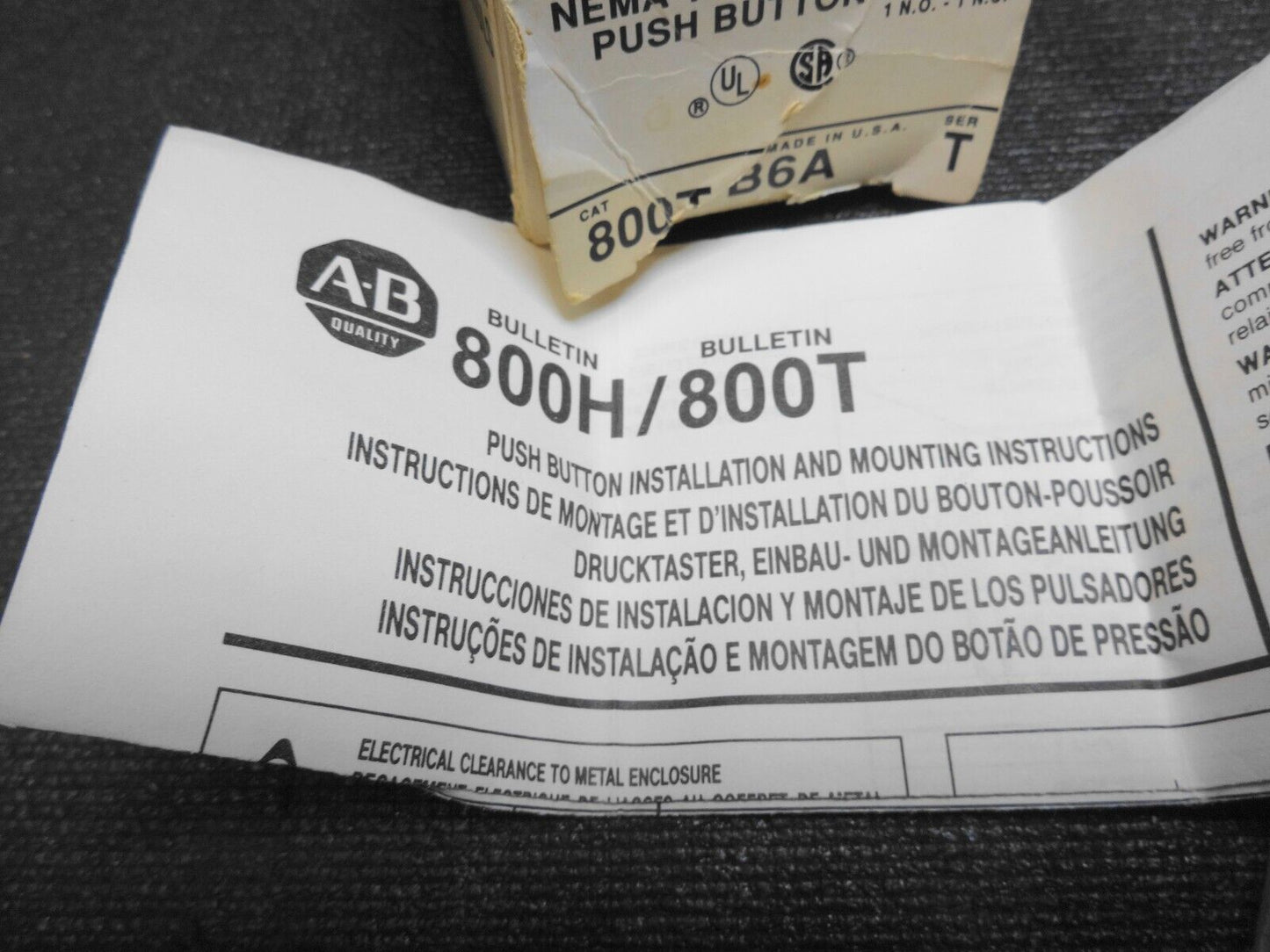 ALLEN BRADLEY 800T-B6A SERIES T PUSH BUTTON TYPE 4,13 EXTENDED HEAD RED *NEW*