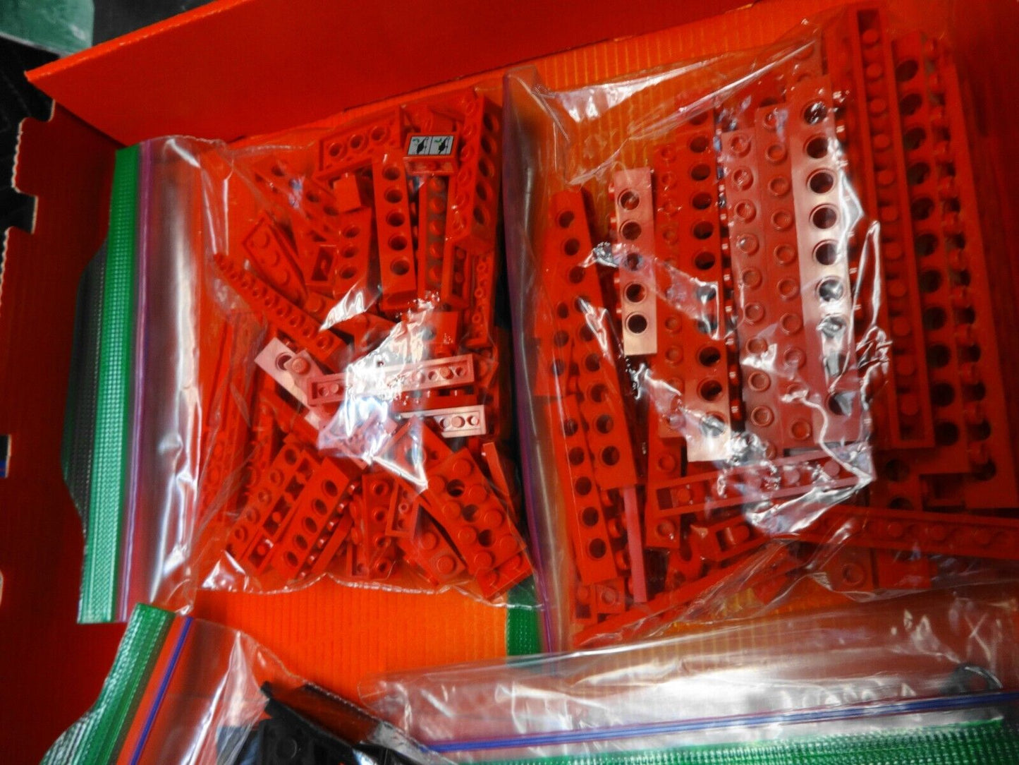LEGO TECHNIC: Whirlwind Rescue (8856) HELICOPTER - Missing 1 Piece