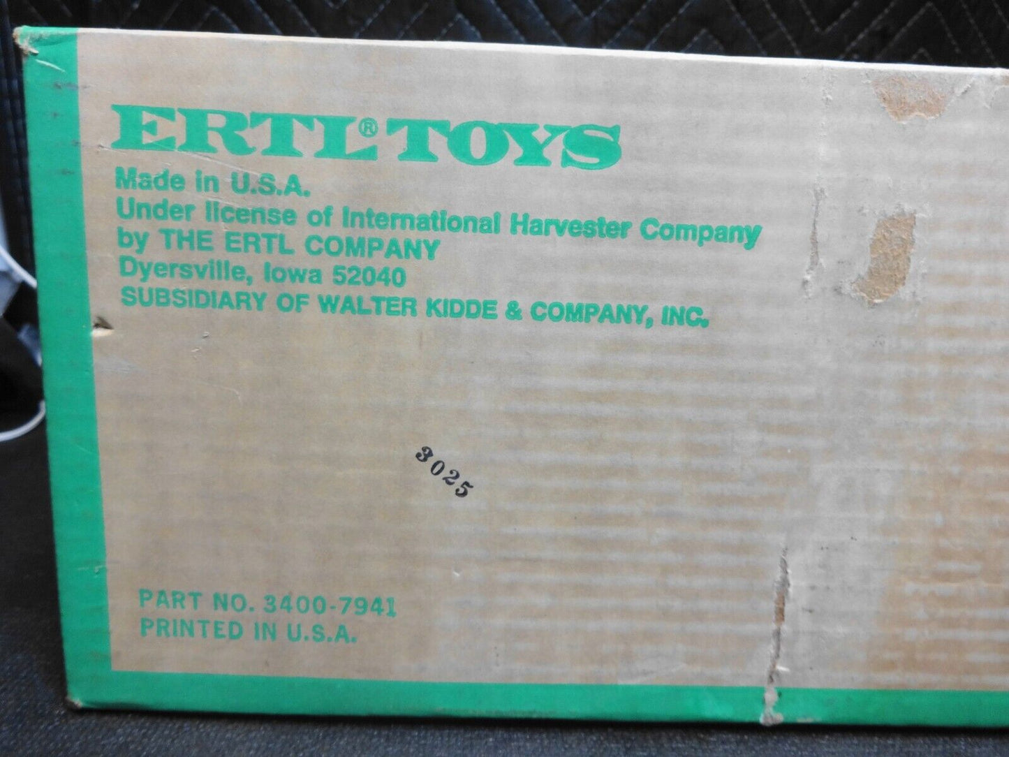 Vintage ERTL ALPHA BETA Semi Truck And Trailer Pressed Steel #3025 NMIB in Box