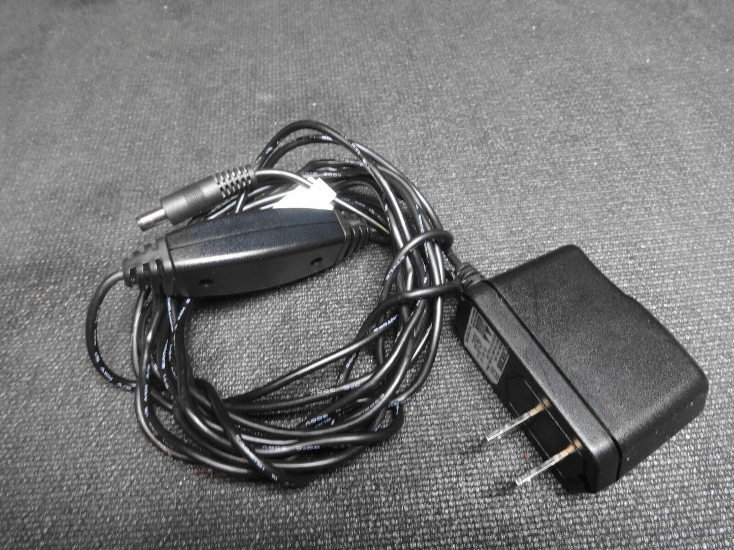 Genuine Boss PSA-120S AC Power Adaptor 9V, 500mA barrel end 2.1mm