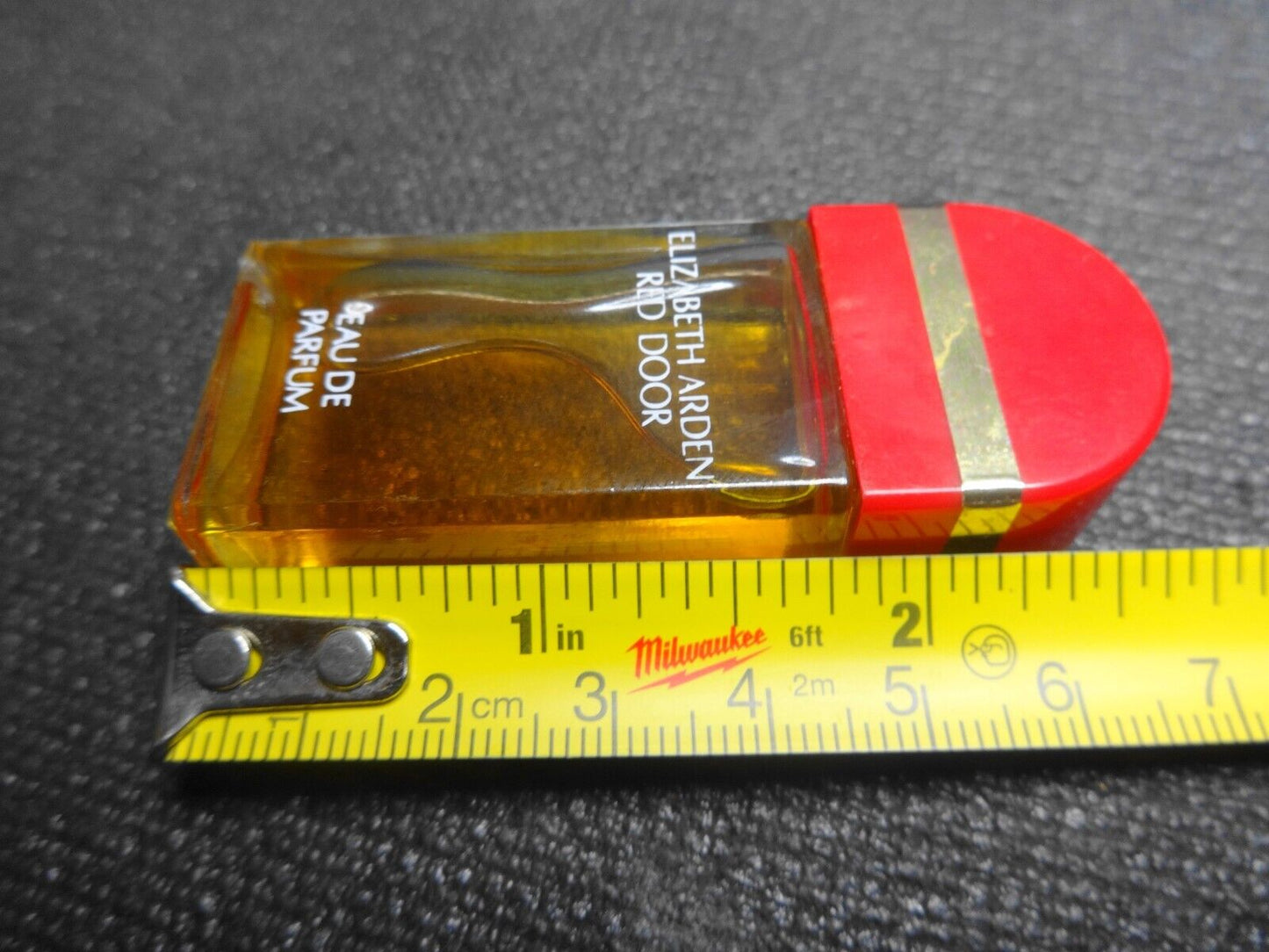 Vintage Elizabeth Arden Red Door Eu de Parfum Splash. 33 fl. oz NOS Without Box