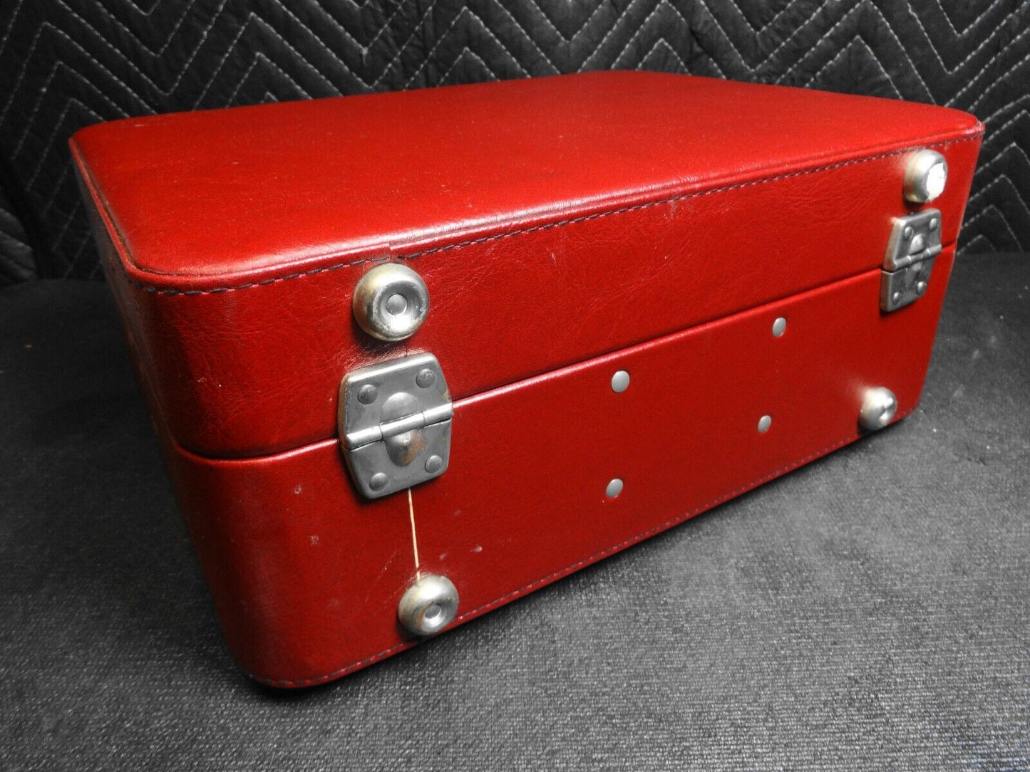 Vintage Henselite Champion Model Lawn Bowl Set of 4 - Size 4 7/8 in case