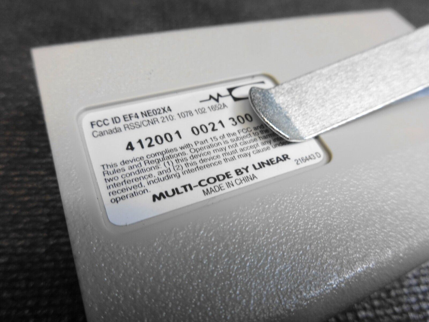 Linear Multi-Code 412001 Gate Garage 2-Button Remote MCS412001 300mhz 308911