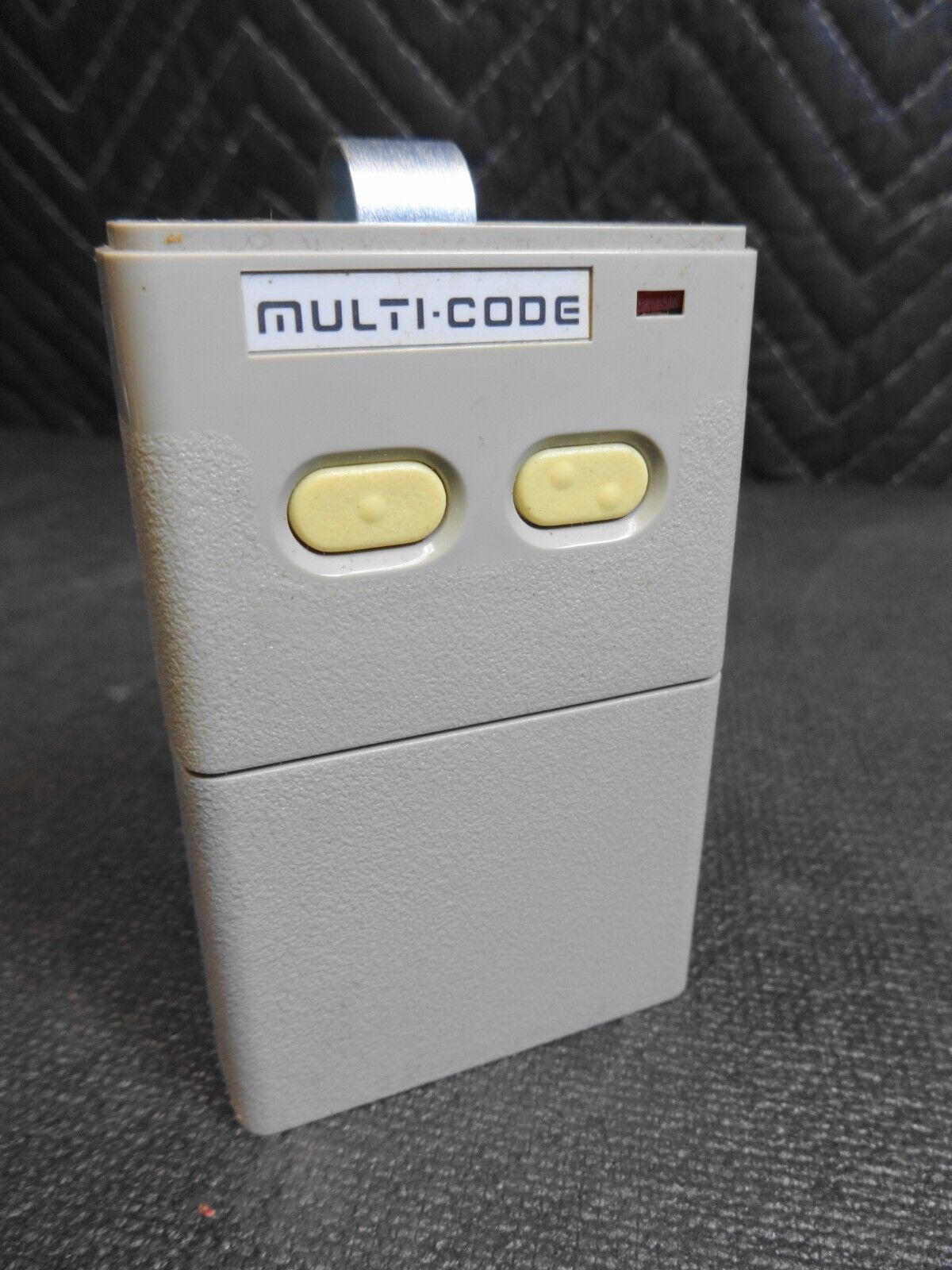 Linear Multi-Code 412001 Gate Garage 2-Button Remote MCS412001 300mhz 308911