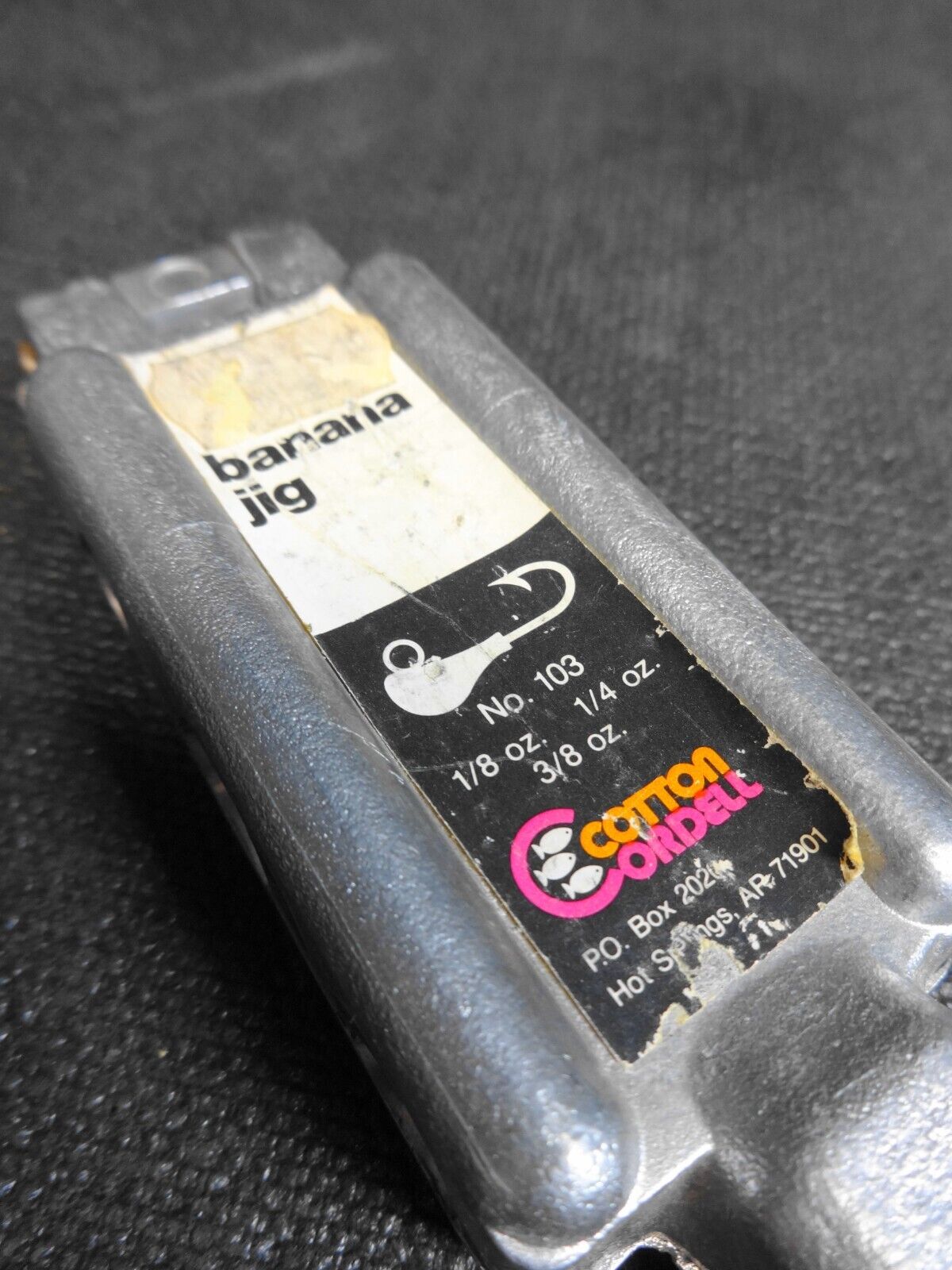 Cotton Cordell Banana Jig Mold #103 - 1/8, 1/4, 3/8oz.