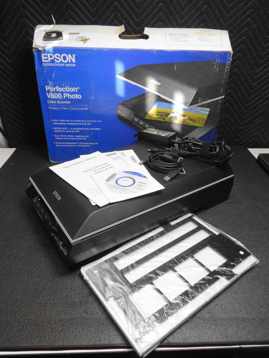Epson Perfection V600 Photo Scanner In Box With Trays, USB Cable & Software