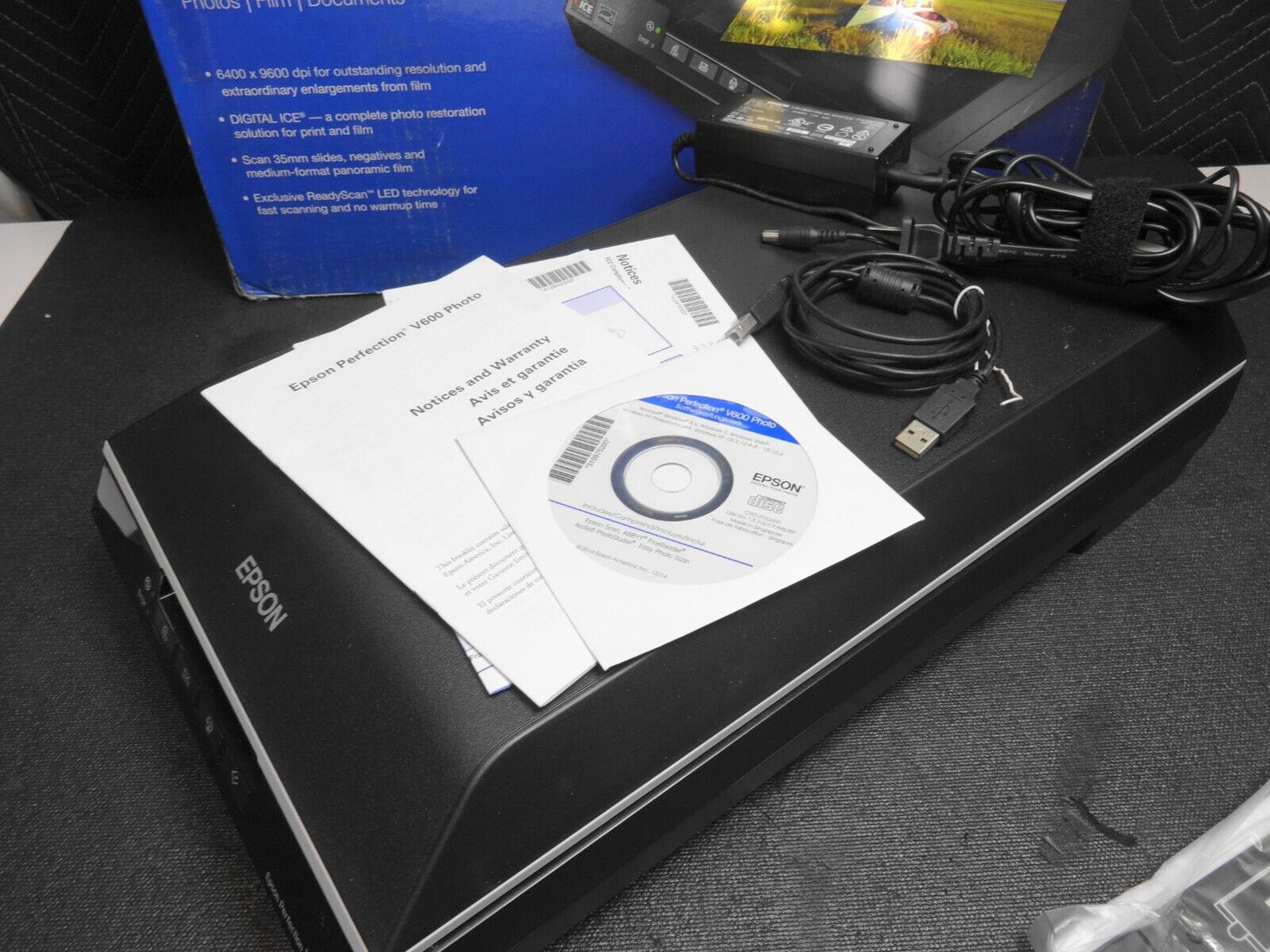 Epson Perfection V600 Photo Scanner In Box With Trays, USB Cable & Software