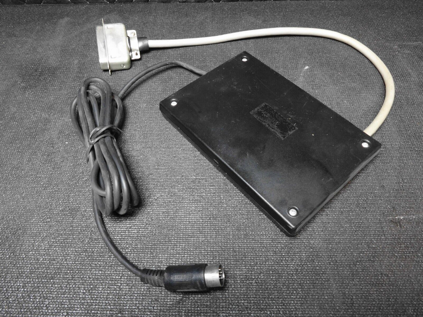 Micrografix MW350 for the Vic 20 /C64 computer - printer interface