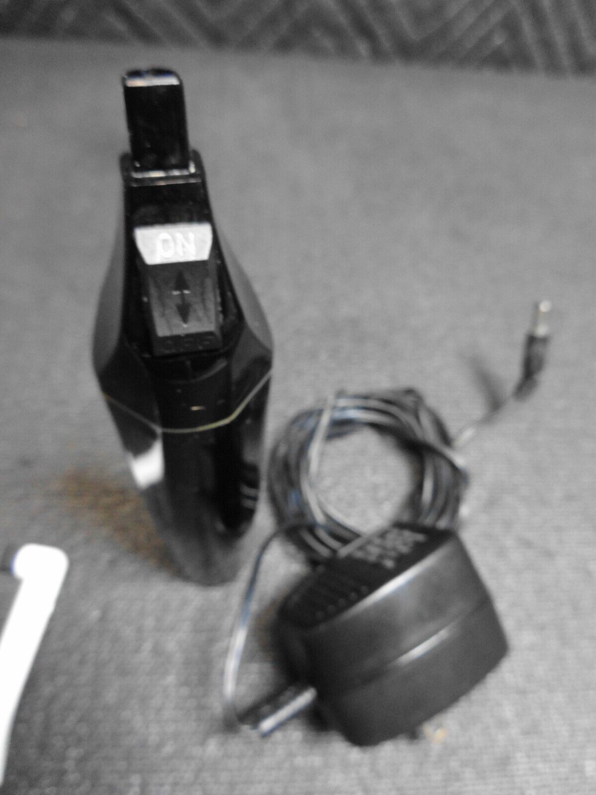 Rota-dent One Step Professional Powered Tooth Brush MicroAccess - BLACK