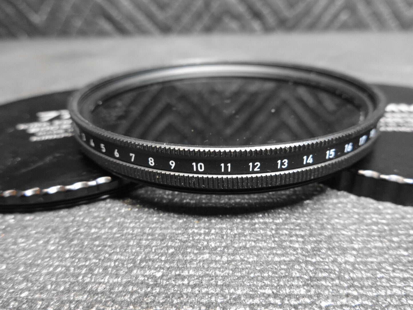 Heliopan ES 77mm 2.5X Circular Polarizing Filter w/ Kirk Enterprise Caps