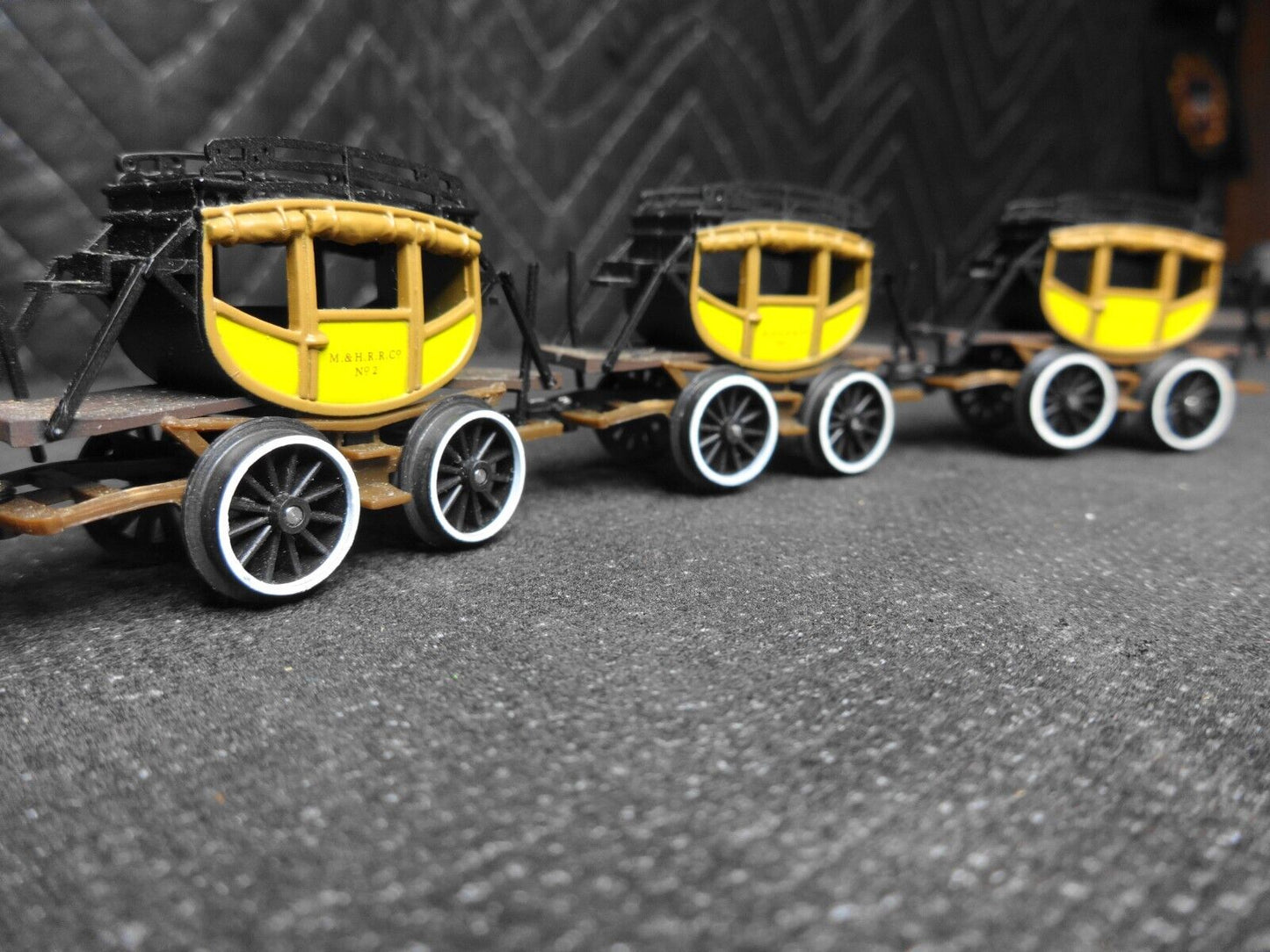 Dewitt Clinton M, &H.R. R Co. Bachmann HO Train ENGINE & 3 coaches