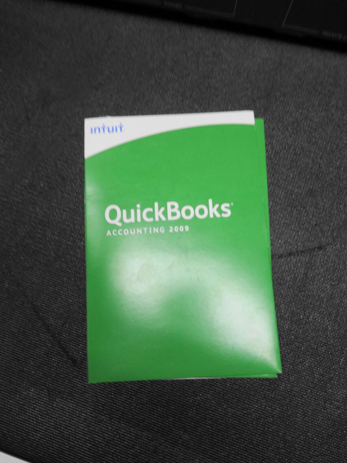 INTUIT QUICKBOOKS PRO 2009 FOR WINDOWS FULL RETAIL US VERSION