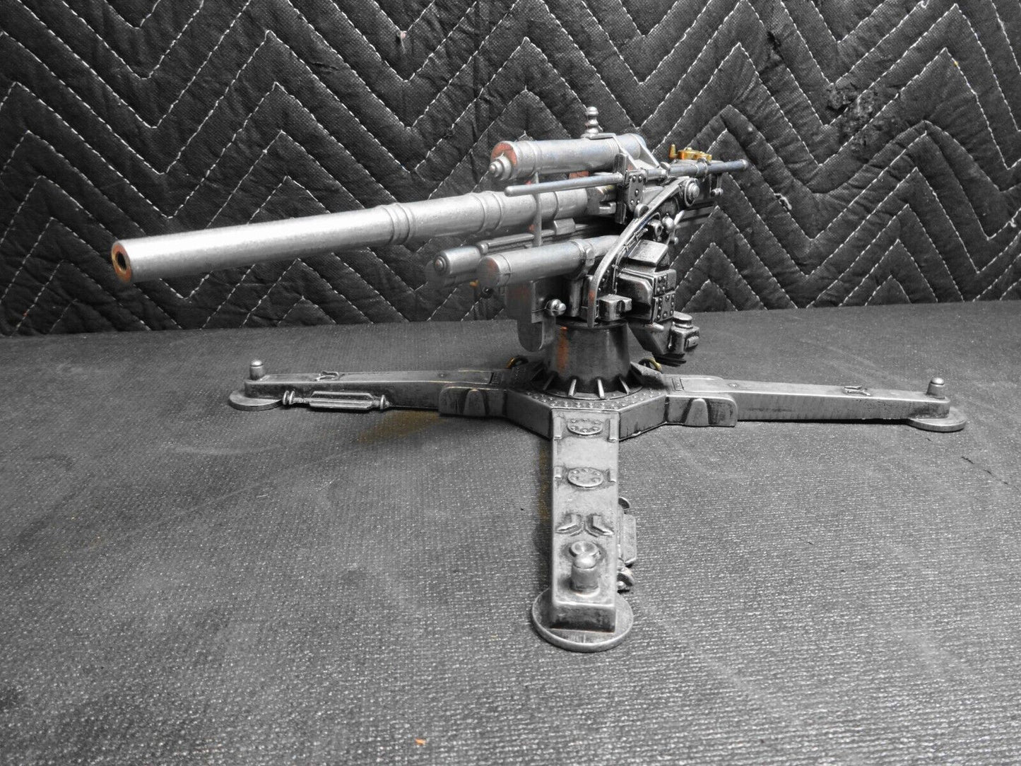 Cast Metal 88mm German Flak Gun
