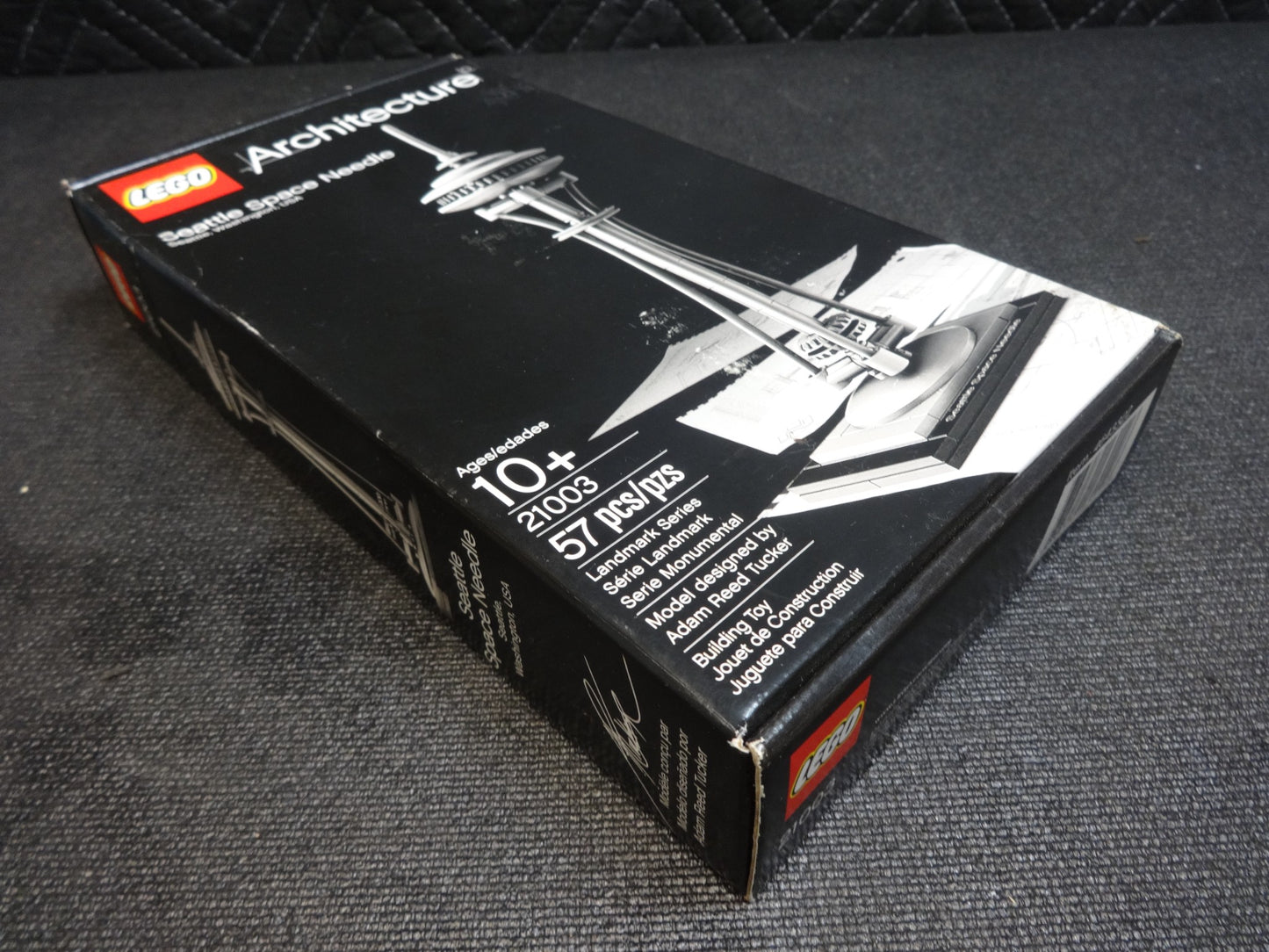 Lego Architecture Space Needle Set #21003 Retired Factory Sealed Some Wear Box