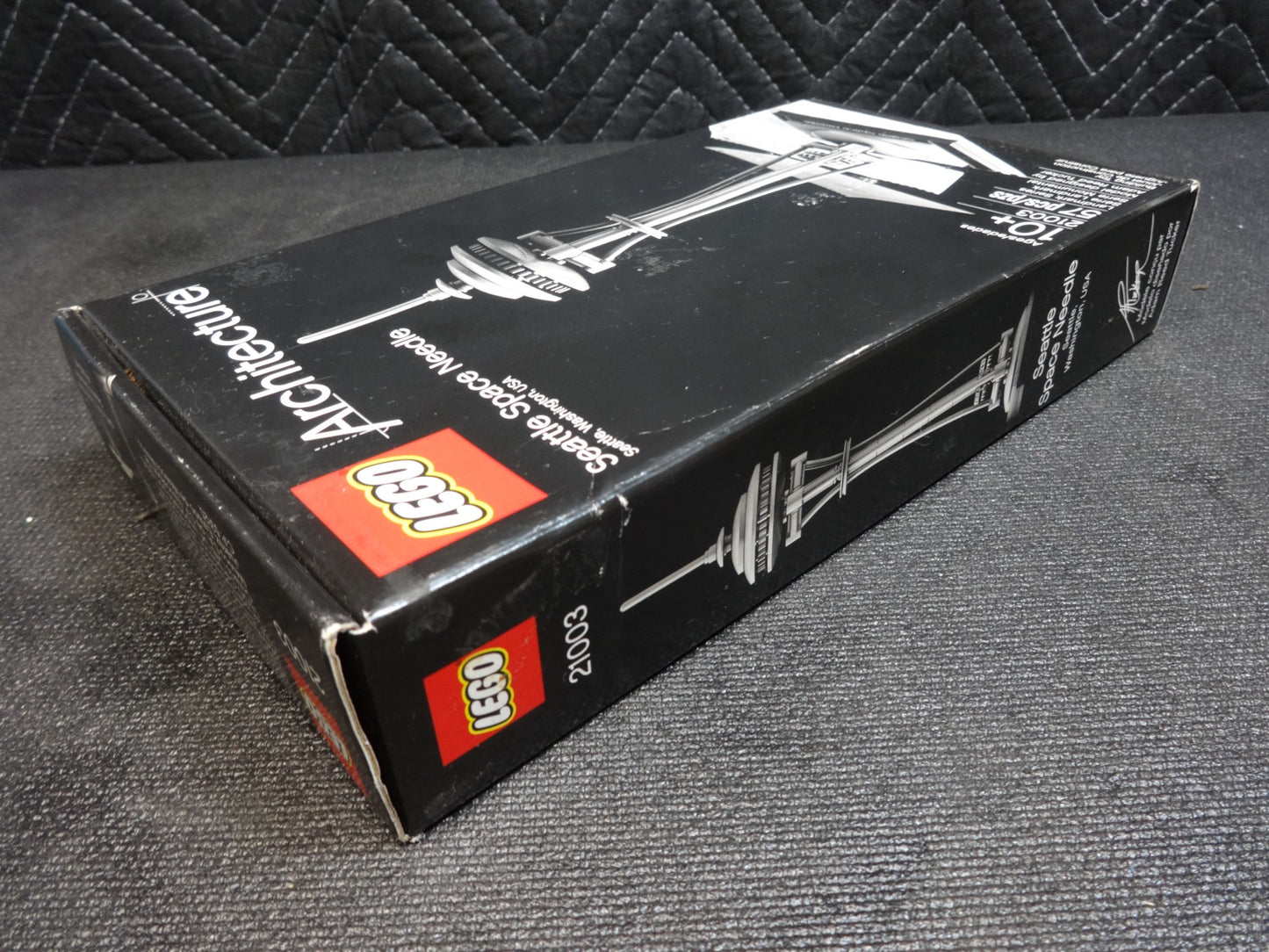 Lego Architecture Space Needle Set #21003 Retired Factory Sealed Some Wear Box