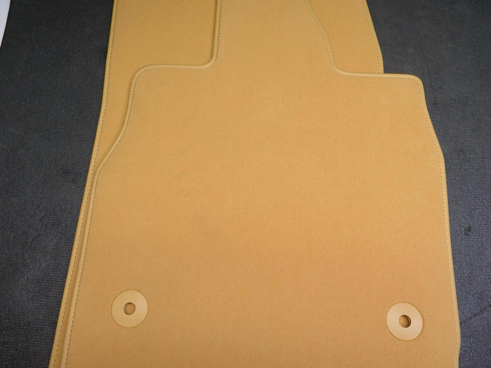 Genuine GM First-Row Carpeted Floor Mats 84839879 - Chevrolet Corvette 2020-2023