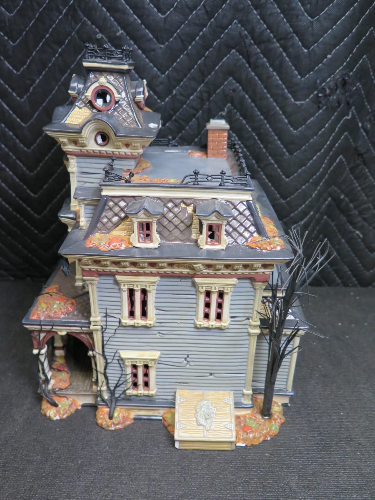 🍊 Dept. 56 Halloween 1999 Grimsly Manor Spooky Sounds and Lightning - SEE VIDEO