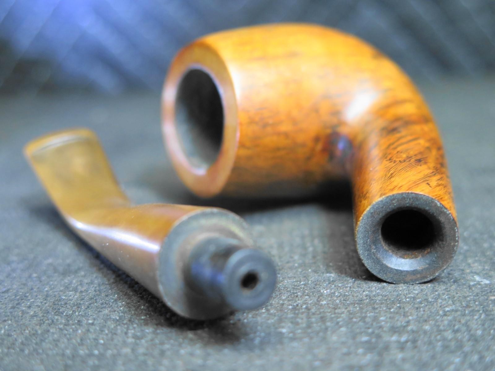 Comoys Blue Riband 43 Bent Billiard Tobacco Pipe