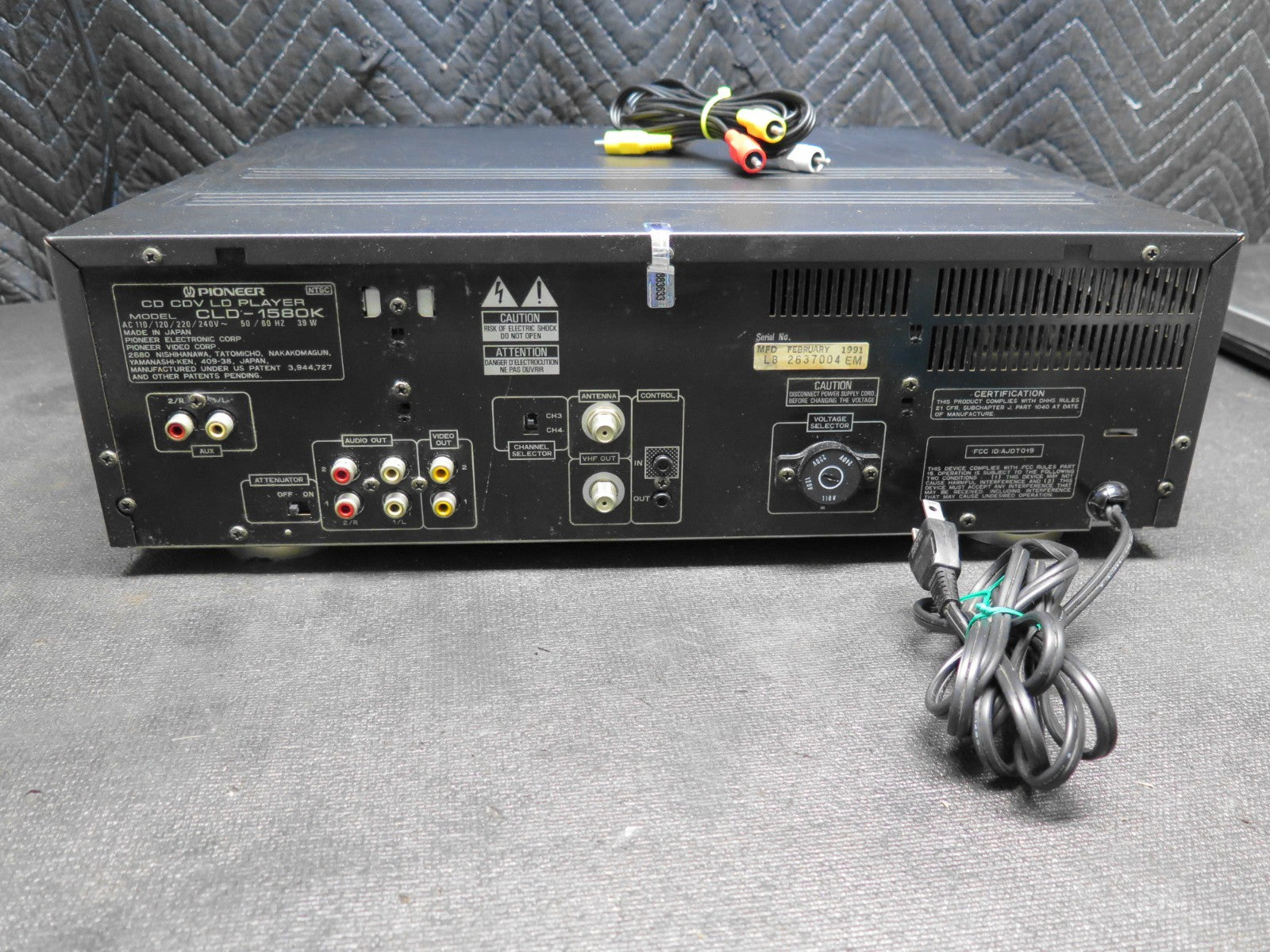Pioneer CLD-1580K Laser Disc CD Player KARAOKE Stereo - *SERVICED* - No Remote
