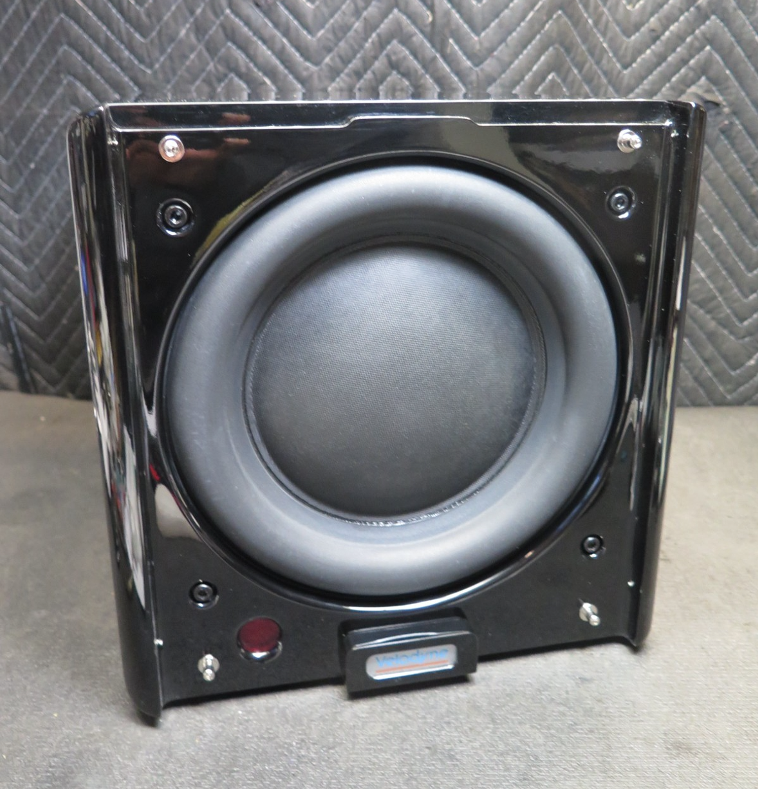 VELODYNE DD10BG DIGITAL DRIVE SERIES DD10BG Subwoofer w/ Calibration Microphone