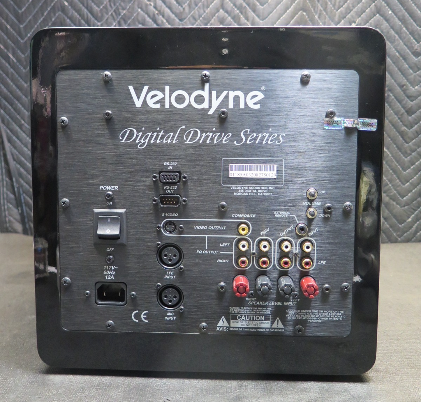VELODYNE DD10BG DIGITAL DRIVE SERIES DD10BG Subwoofer w/ Calibration Microphone