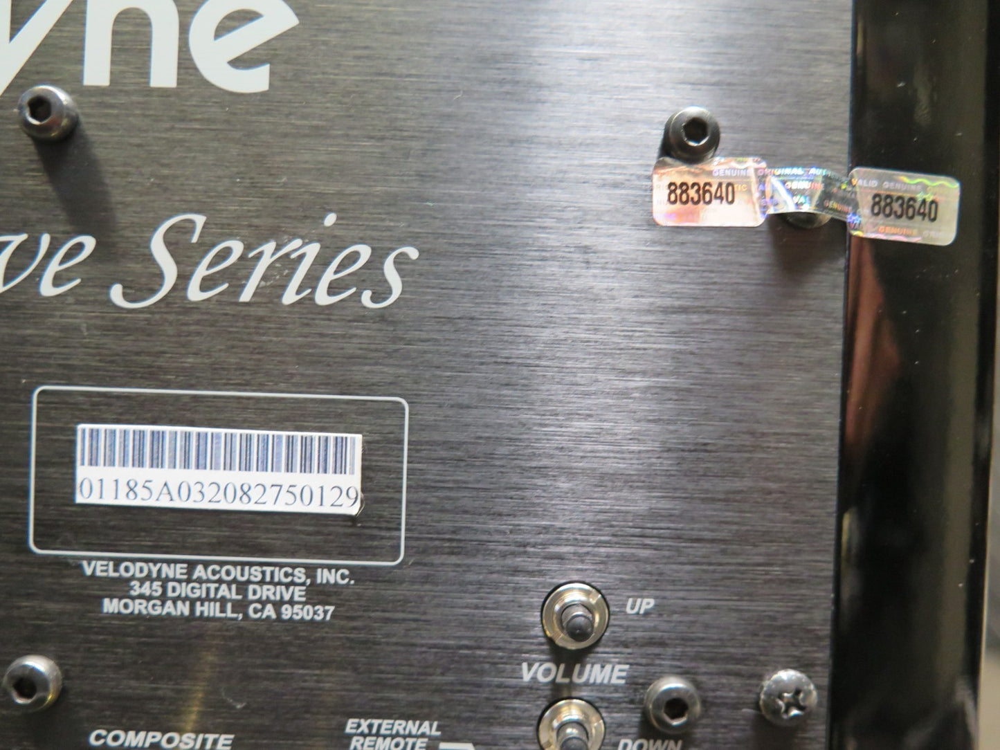 VELODYNE DD10BG DIGITAL DRIVE SERIES DD10BG Subwoofer w/ Calibration Microphone