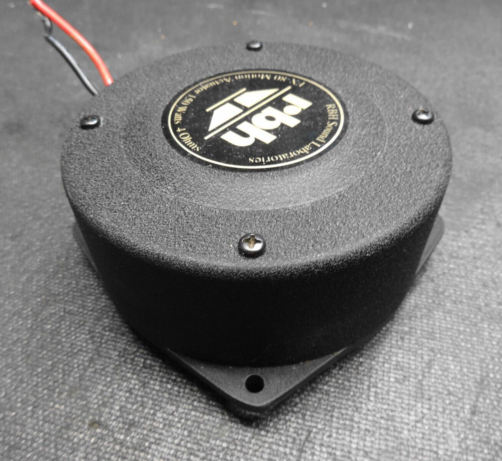 RBH FX-80 Motion Bass Shaker - Sub / Motion Transducer 150 Watts 4 Ohms.