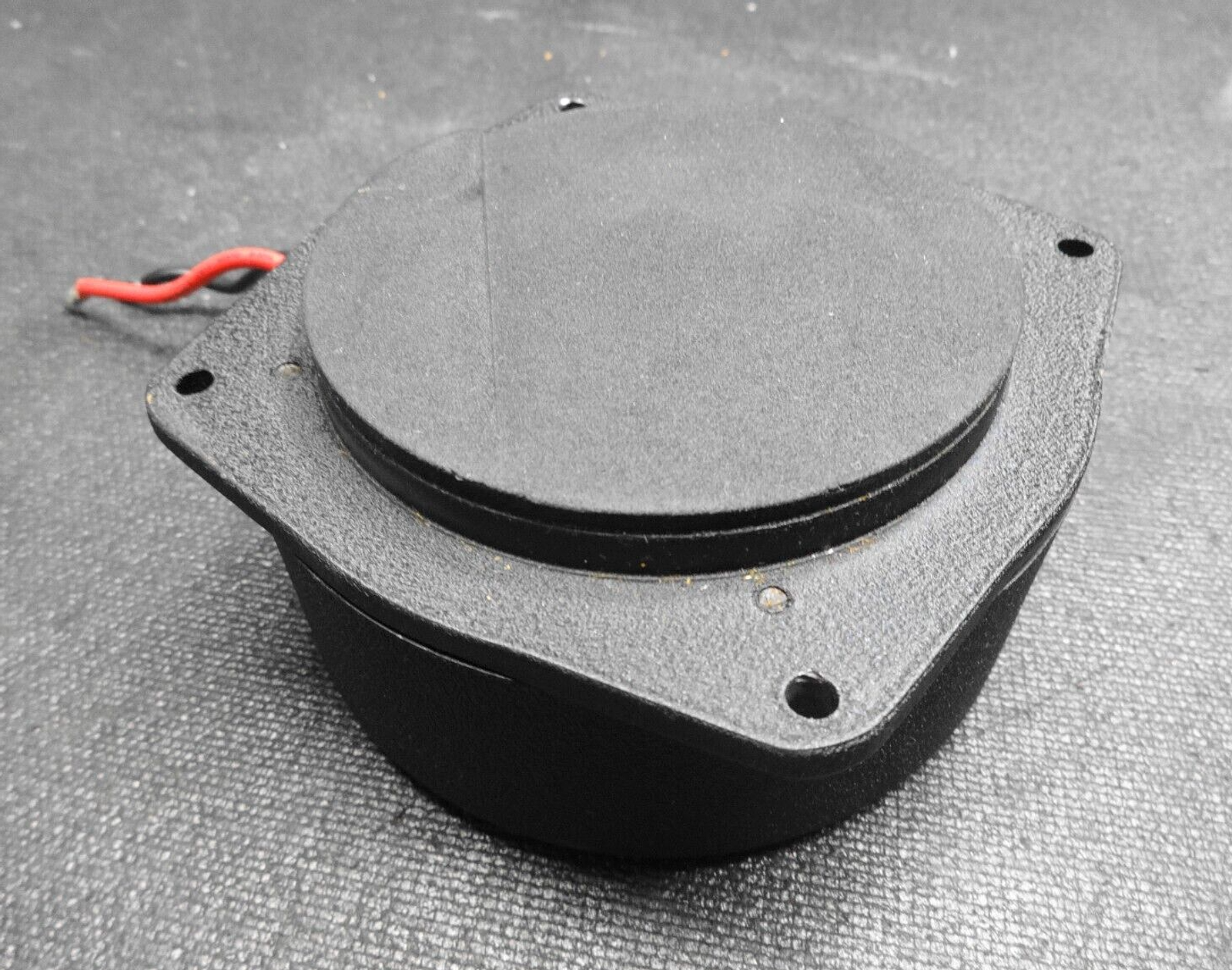 RBH FX-80 Motion Bass Shaker - Sub / Motion Transducer 150 Watts 4 Ohms.