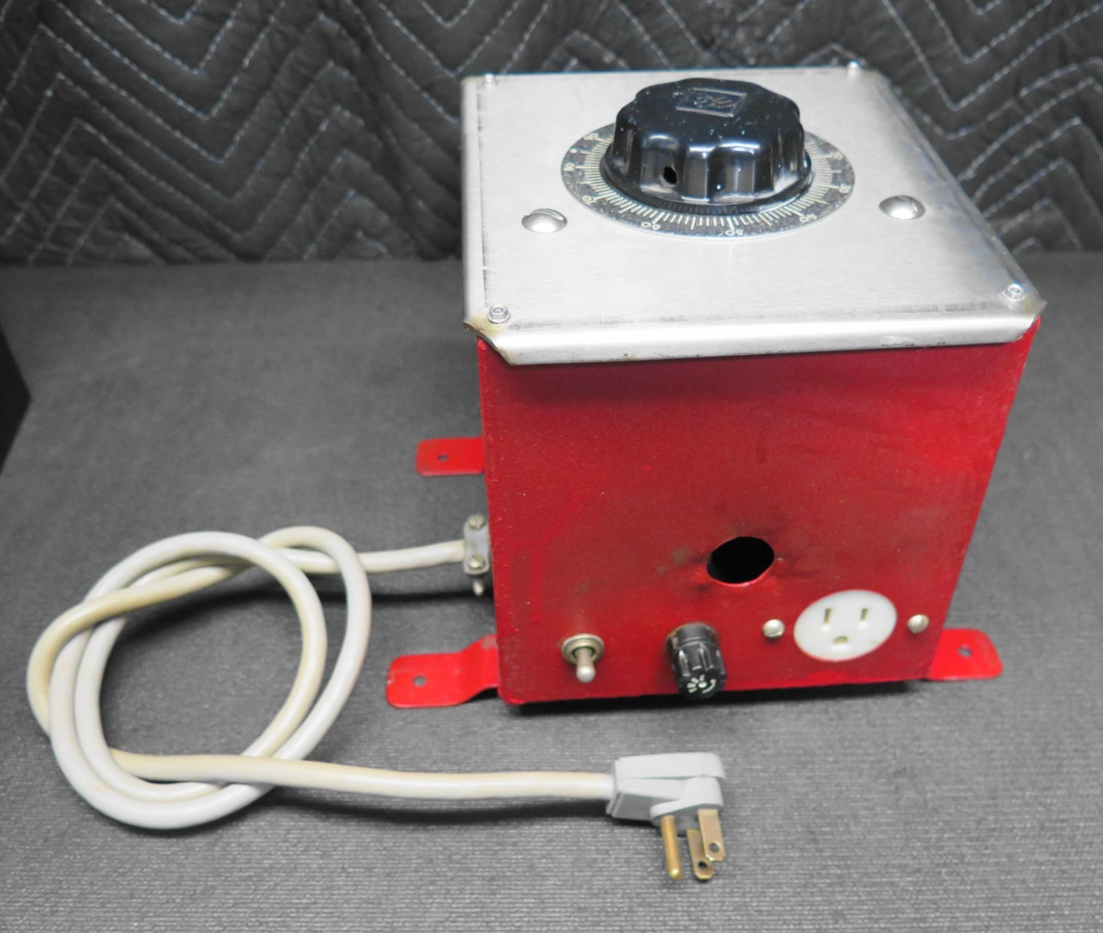 POWERSTAT Model 216BU - Bench / Lab Variac Transformer - 120/240 VAC