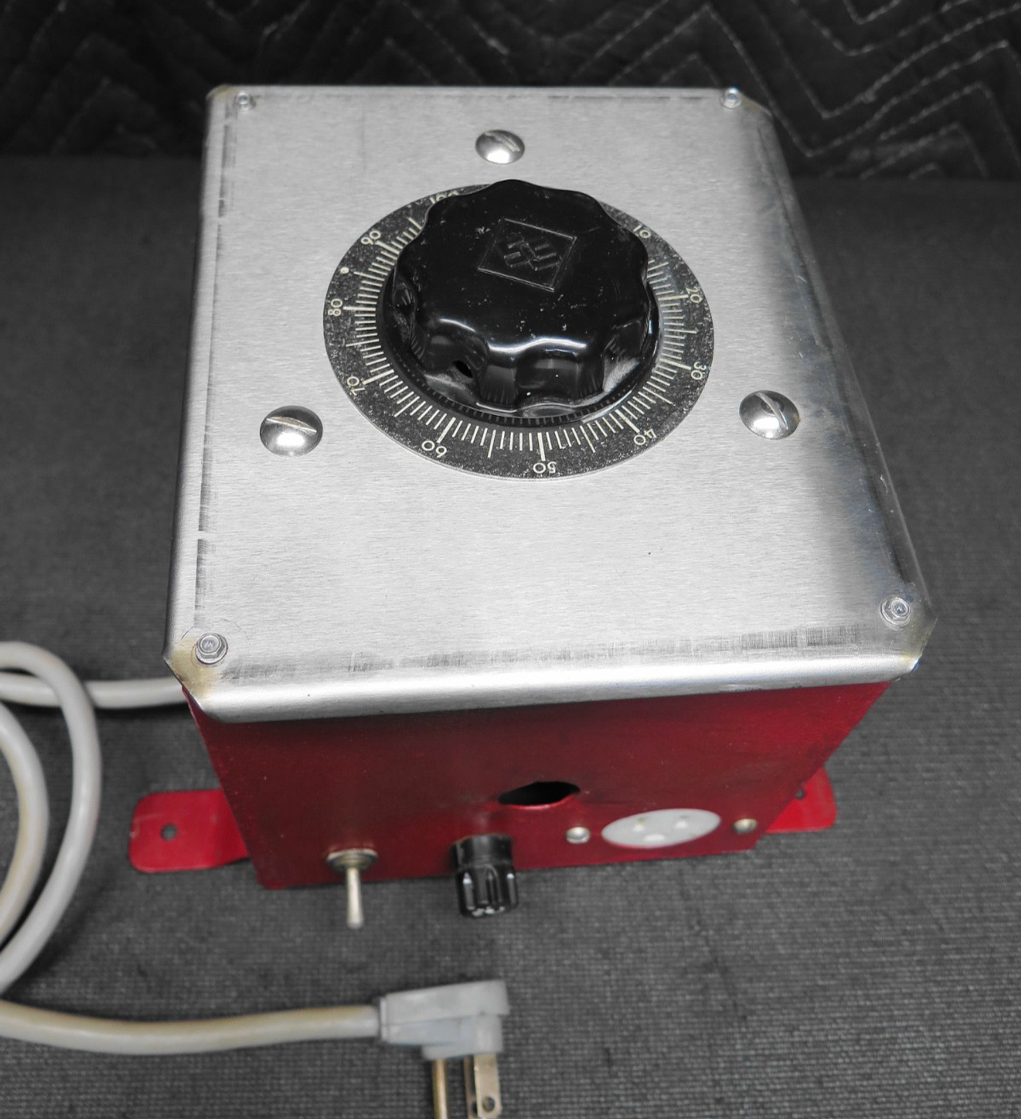 POWERSTAT Model 216BU - Bench / Lab Variac Transformer - 120/240 VAC