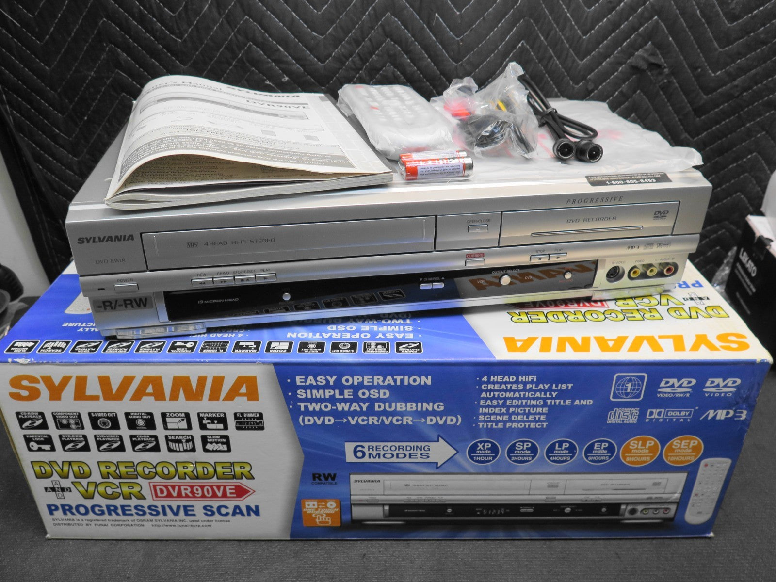 Sylvania DVR90VF DVD VCR Combo Player DVD Recorder MADE BY FUNAI