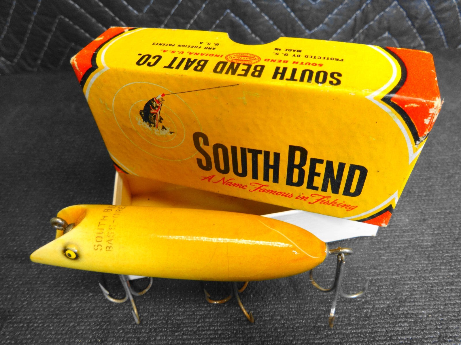 VINTAGE SOUTH BEND LURE - BASS ORENO 973 WITH BOX
