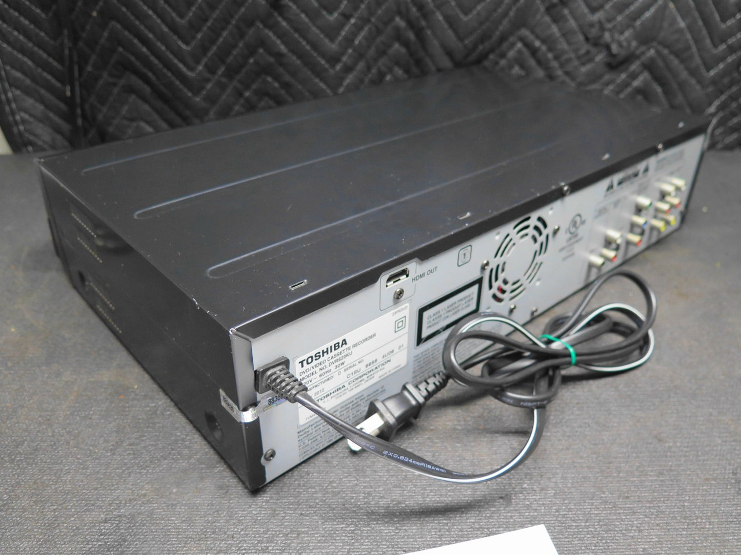 Toshiba DVR620KU DVD VHS Recorder Combo w/ Remote 1080p Upconversion *SERVICED*