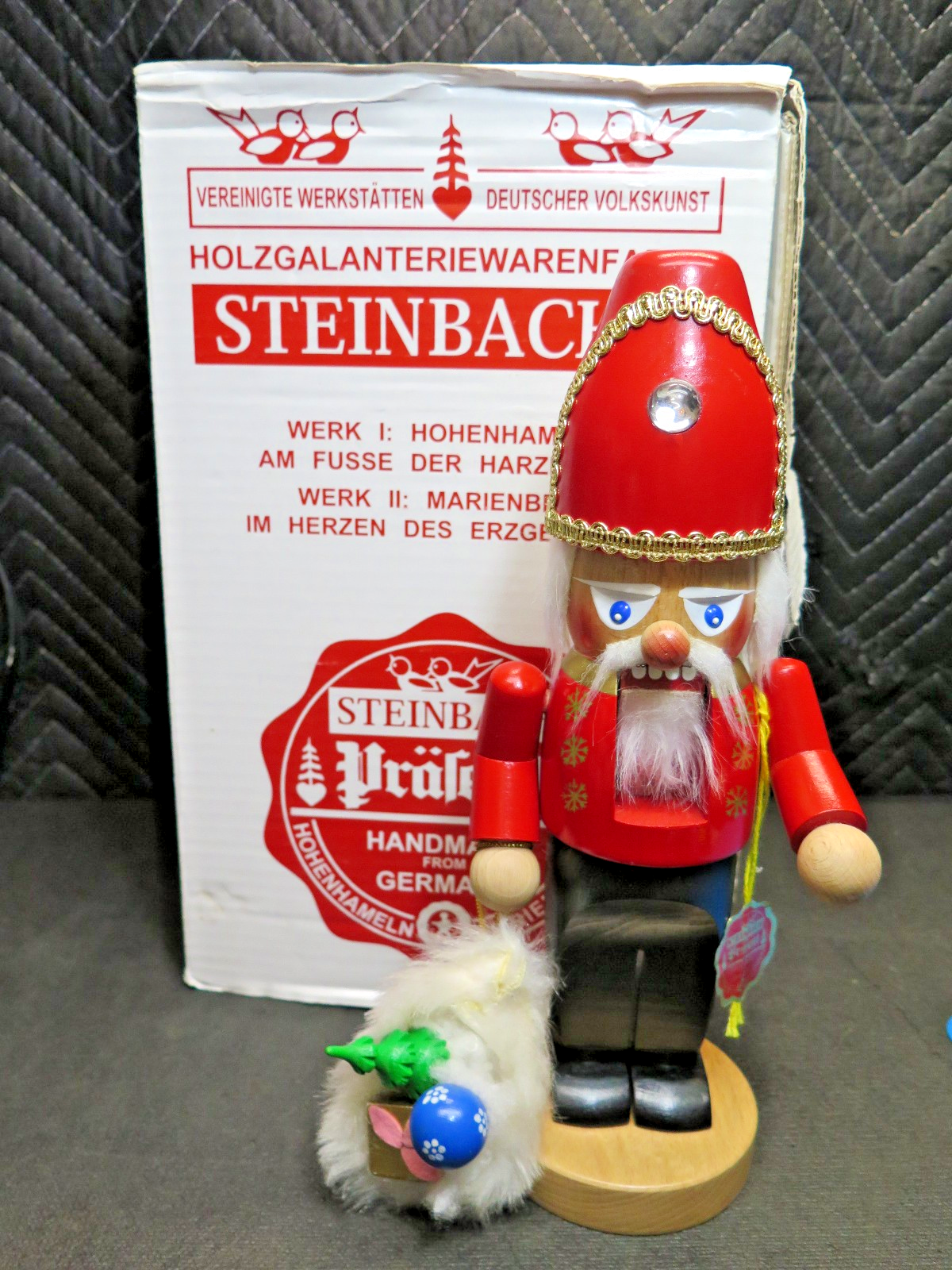 Steinbach - Chubby Nutcracker - St. Nicholas S1376