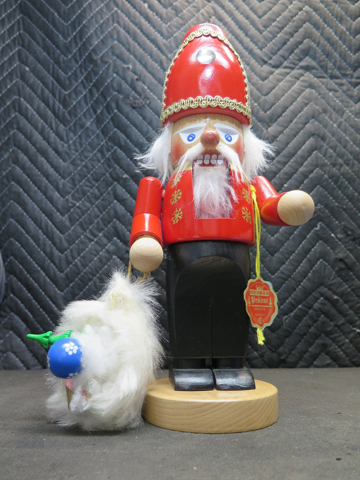 Steinbach - Chubby Nutcracker - St. Nicholas S1376
