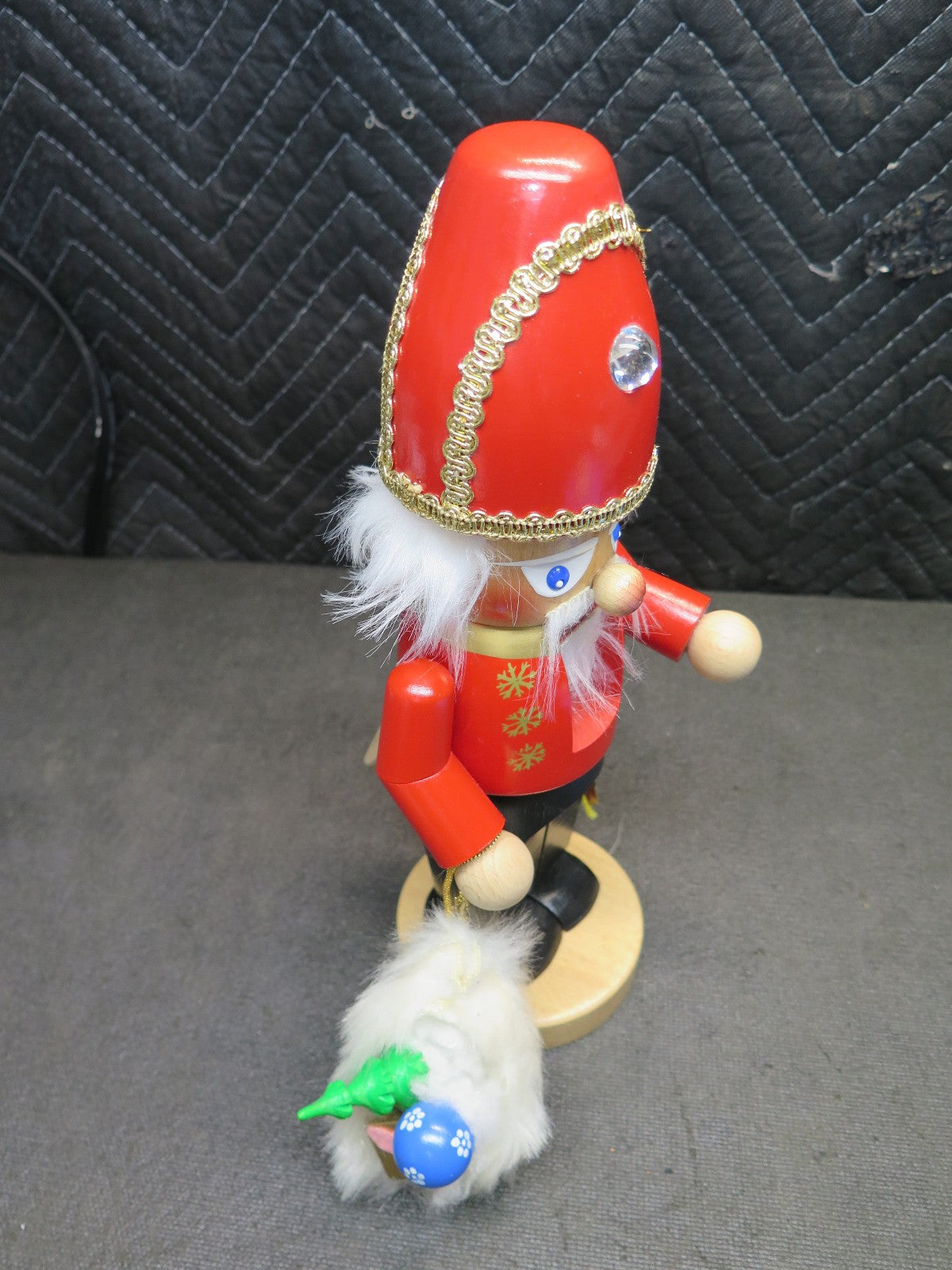 Steinbach - Chubby Nutcracker - St. Nicholas S1376