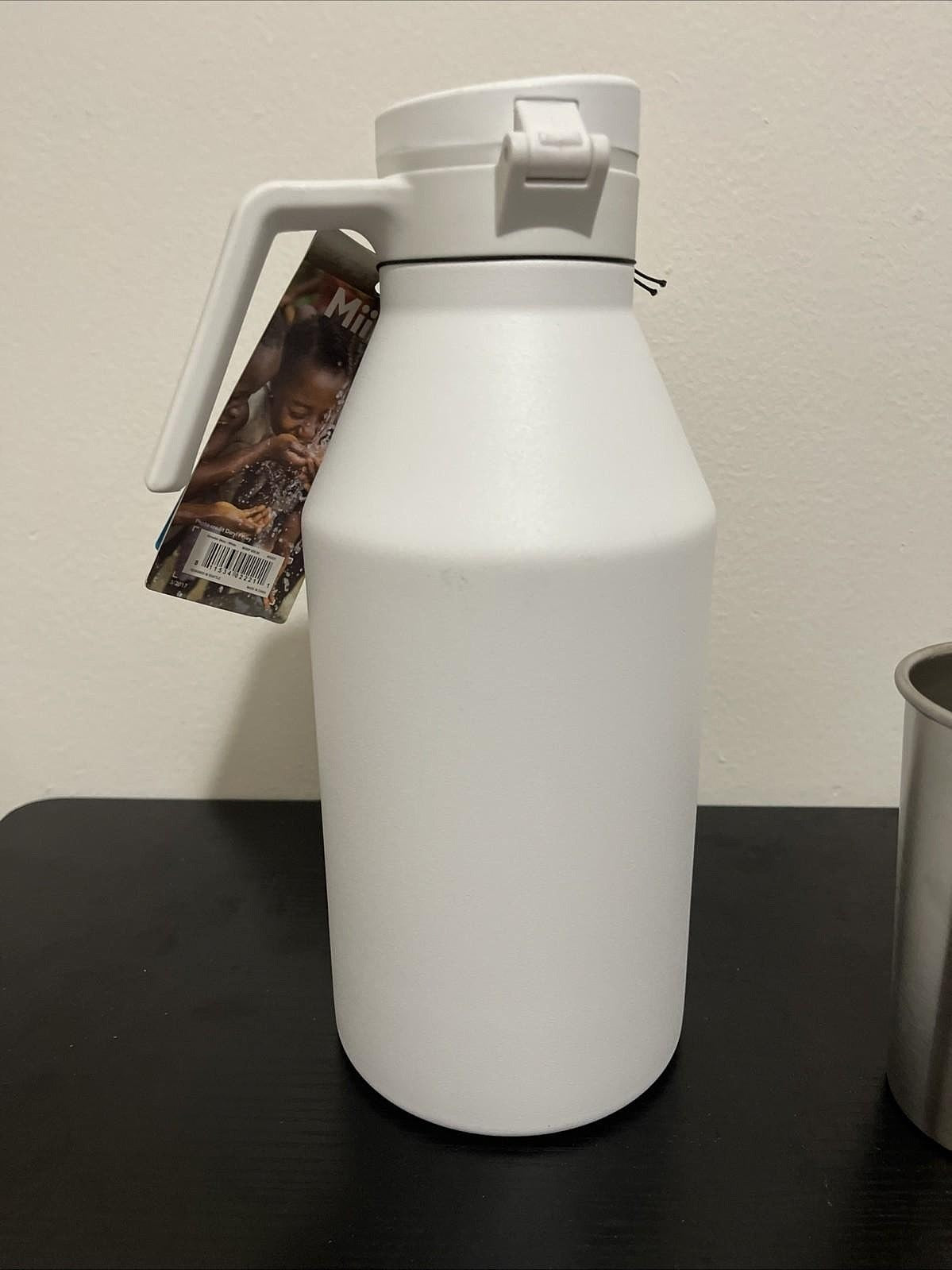 MiiR White Stainless Steel Insulated 64 oz Growler Matching Stainless Cup *READ*