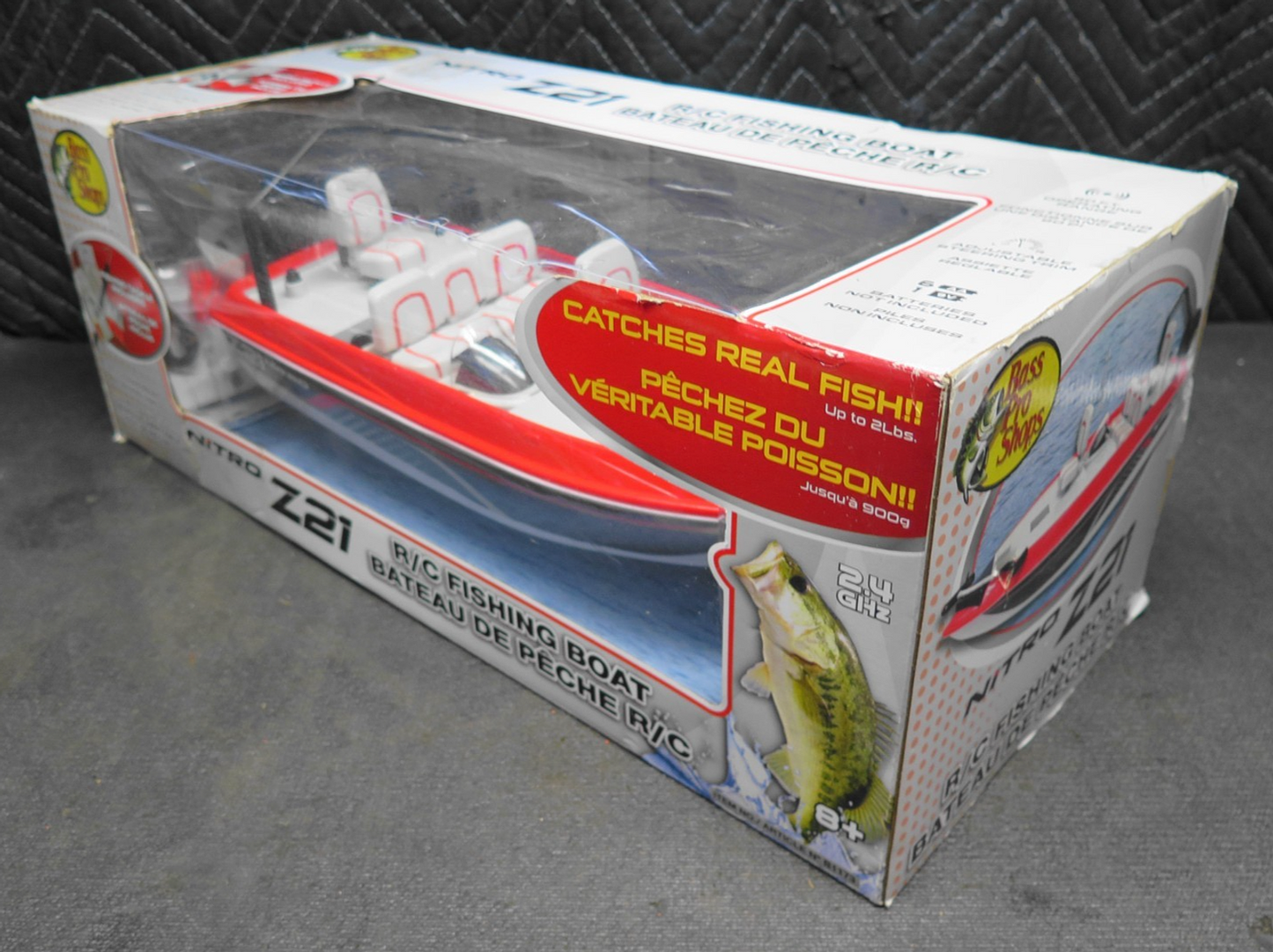 Bass Pro Shops - Nitro Z21 Radio Control Fishing Boat R/C Model Bass Boat
