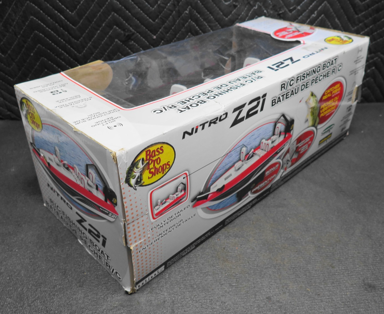 Bass Pro Shops - Nitro Z21 Radio Control Fishing Boat R/C Model Bass Boat